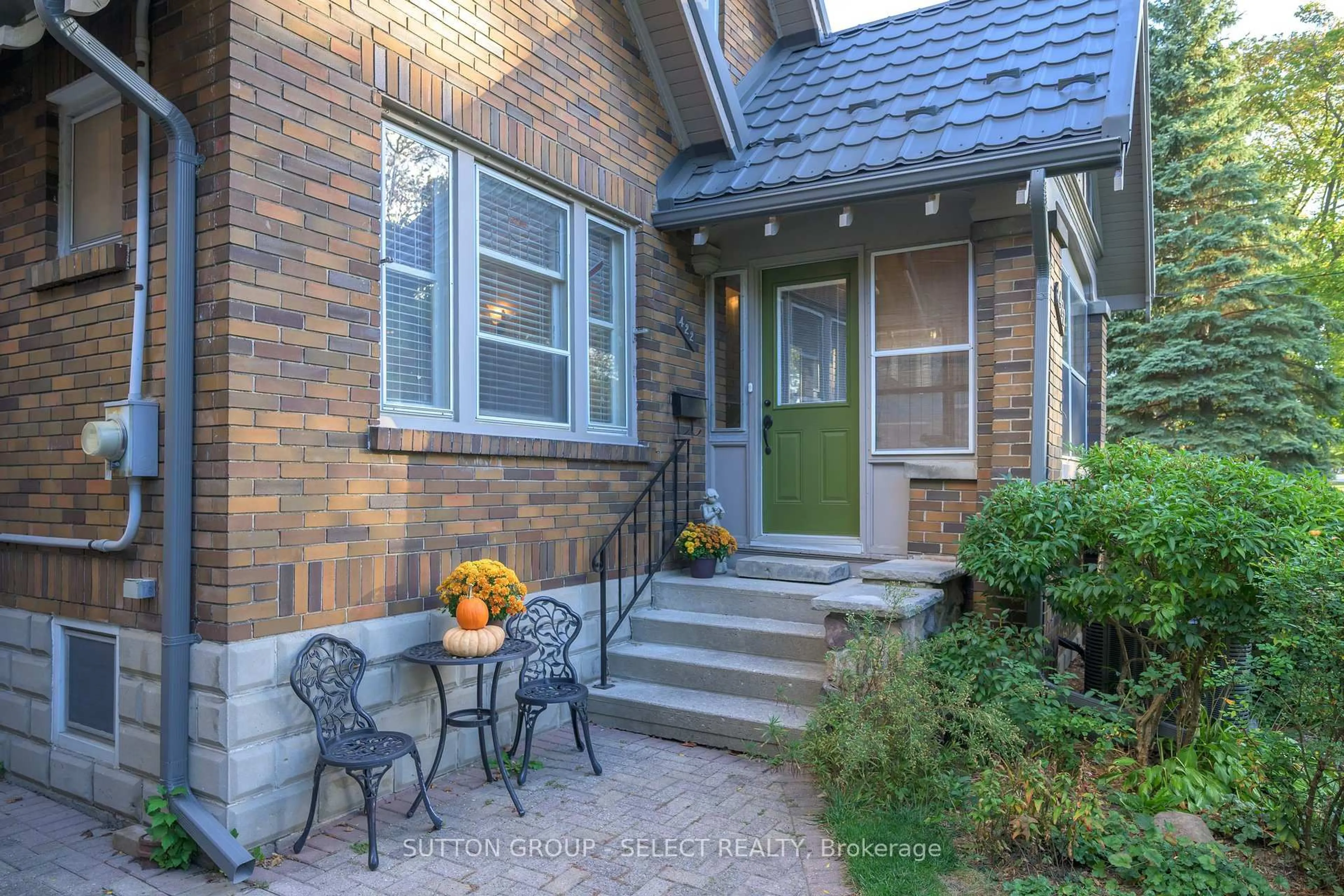Home with brick exterior material, street for 422 CHEAPSIDE St, London East Ontario N5Y 3X1