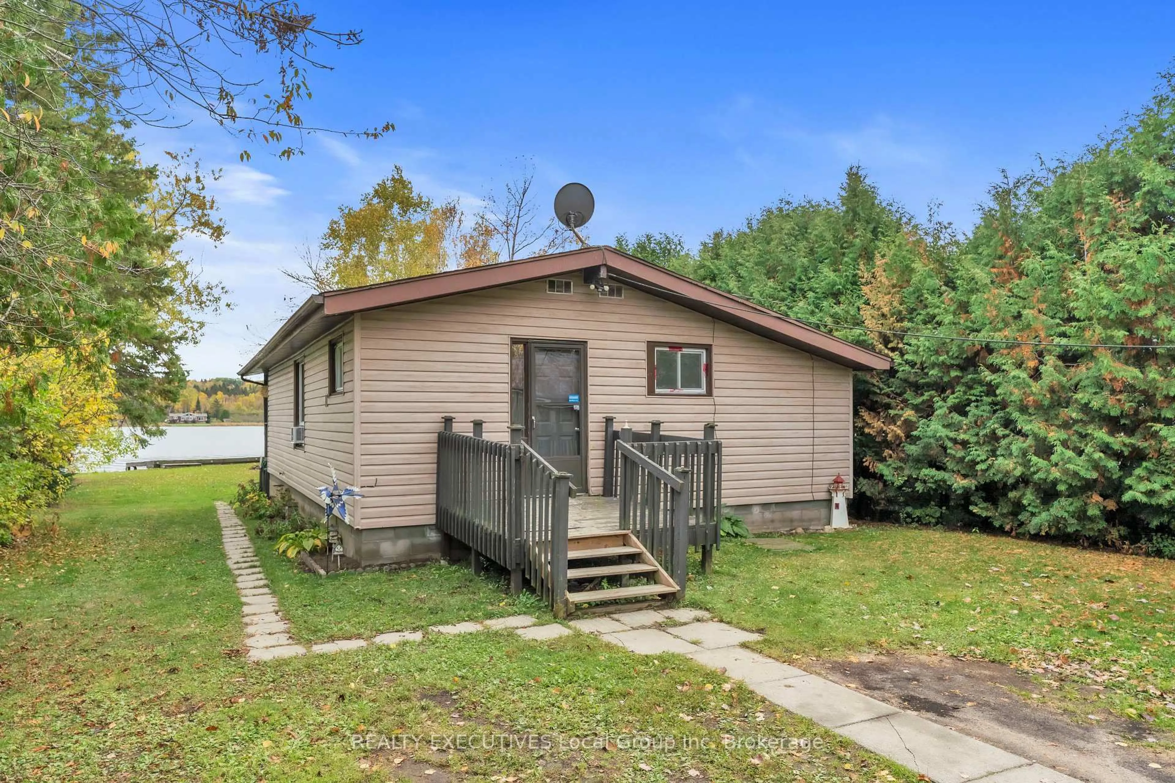 Shed for 306 Martindale Lane, Bonfield Ontario P0H 1E0
