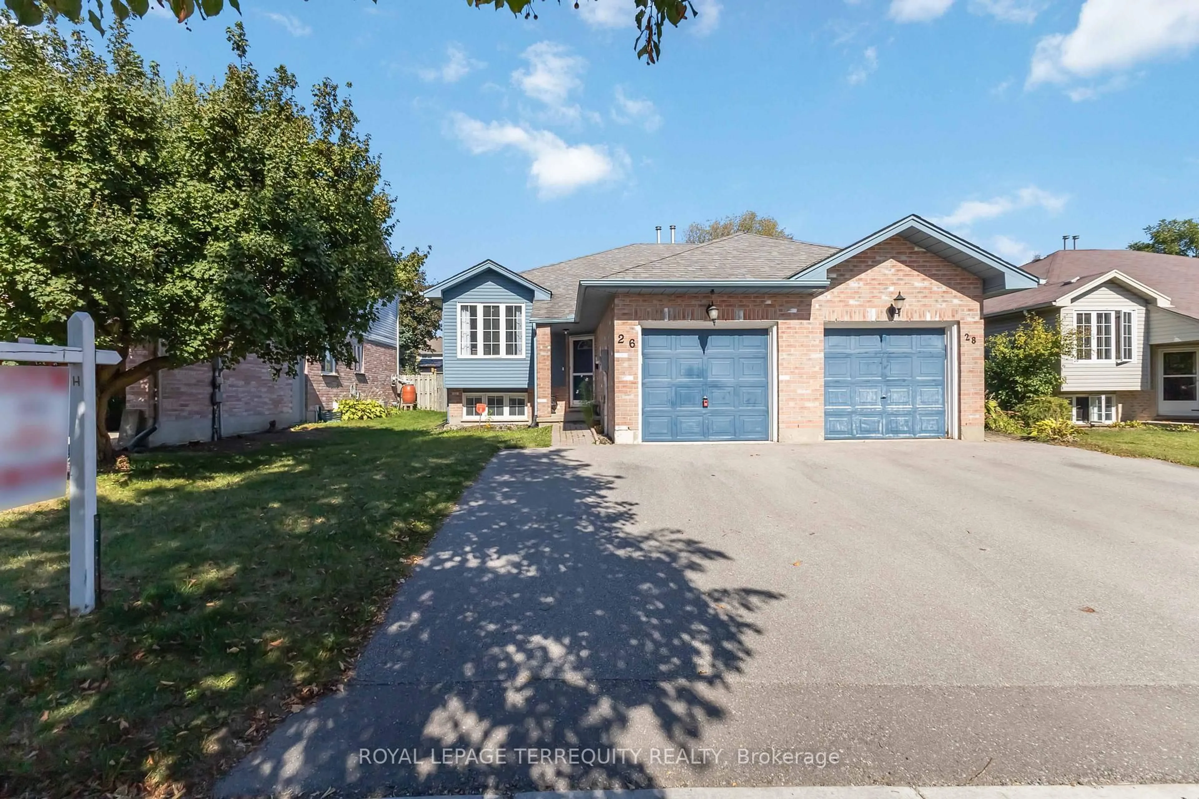 Home with brick exterior material, street for 26 Joliet St, London East Ontario N5V 4V9