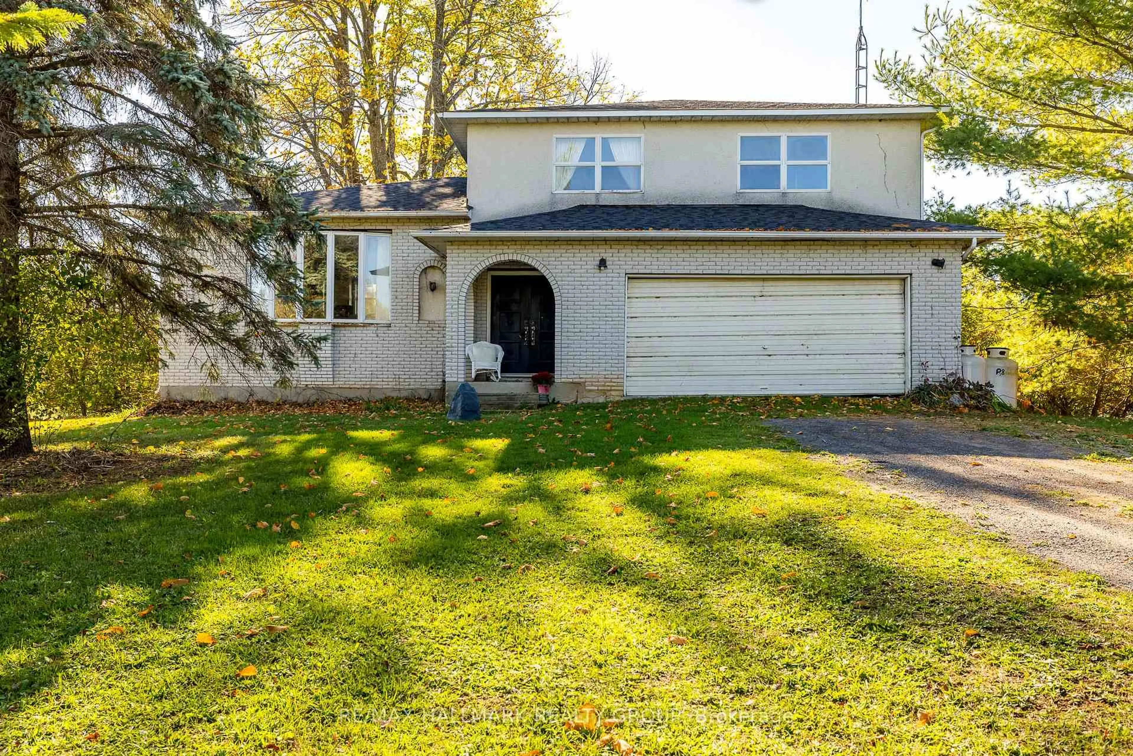 Home with vinyl exterior material, street for 4200 Ashton Station Rd, Ashton Ontario K0A 1B0