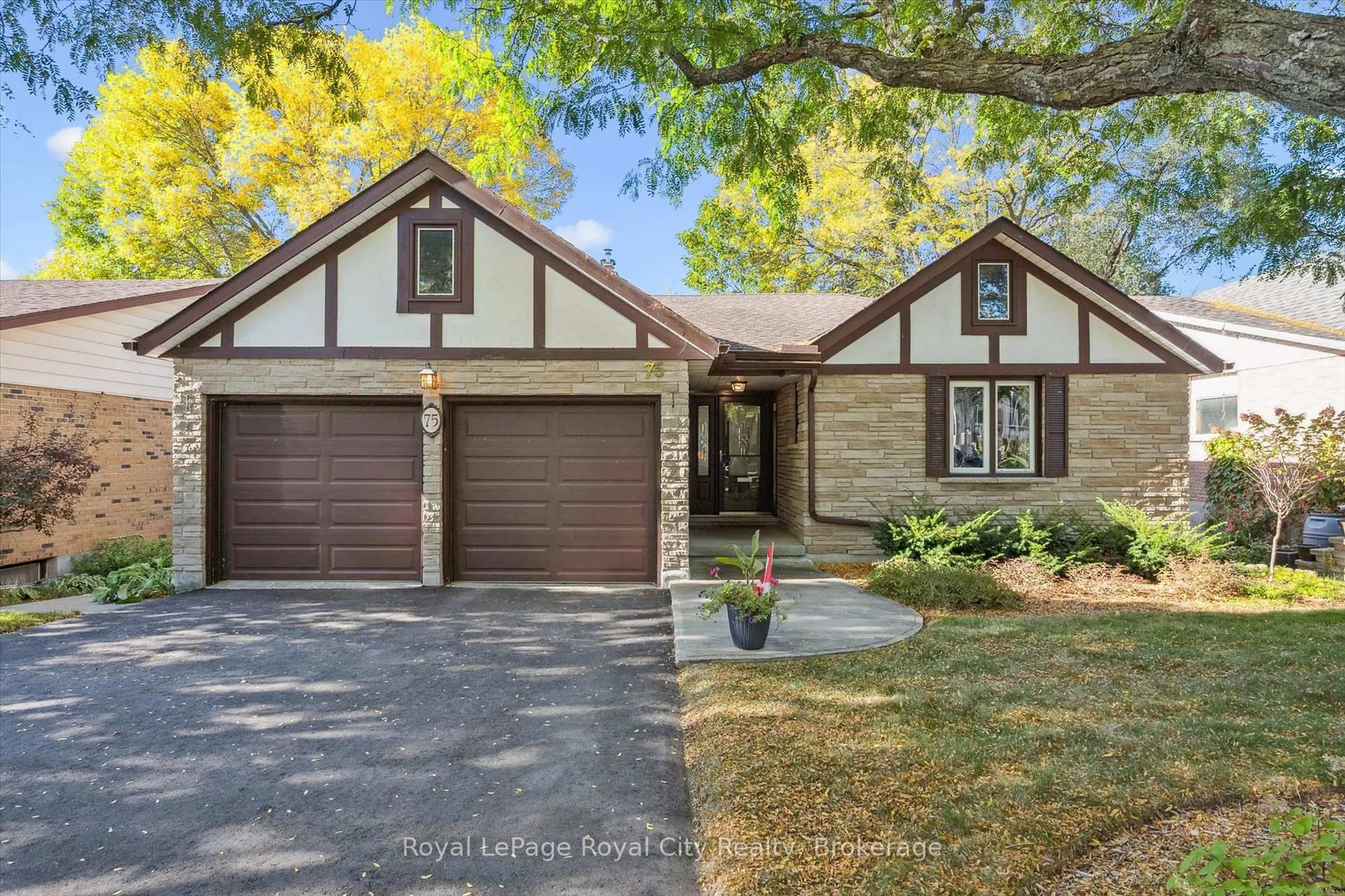 Home with brick exterior material, street for 75 Shadybrook Cres, Guelph Ontario N1G 3H6