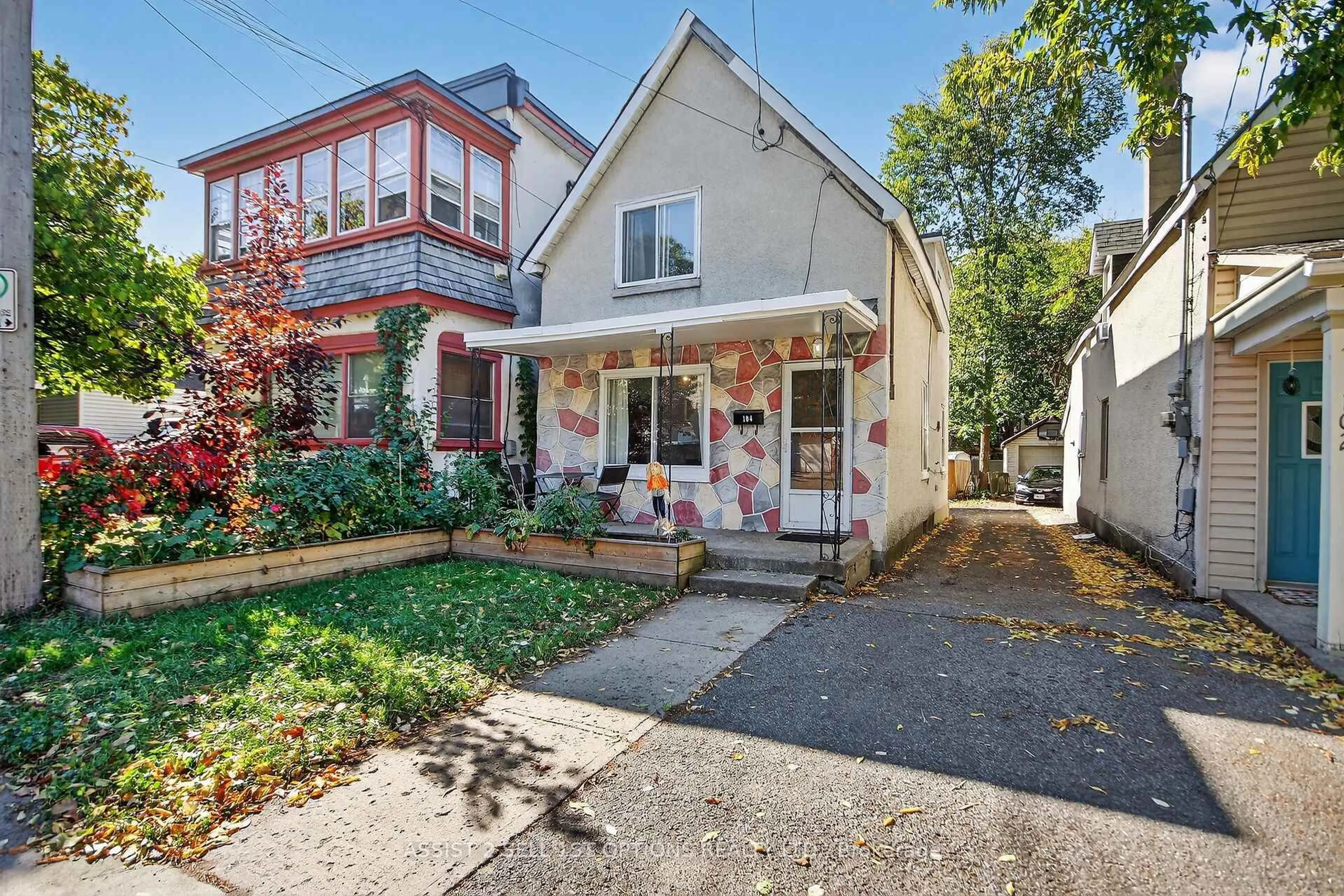 Unknown for 104 Lebreton St, Ottawa Ontario K1R 7H4