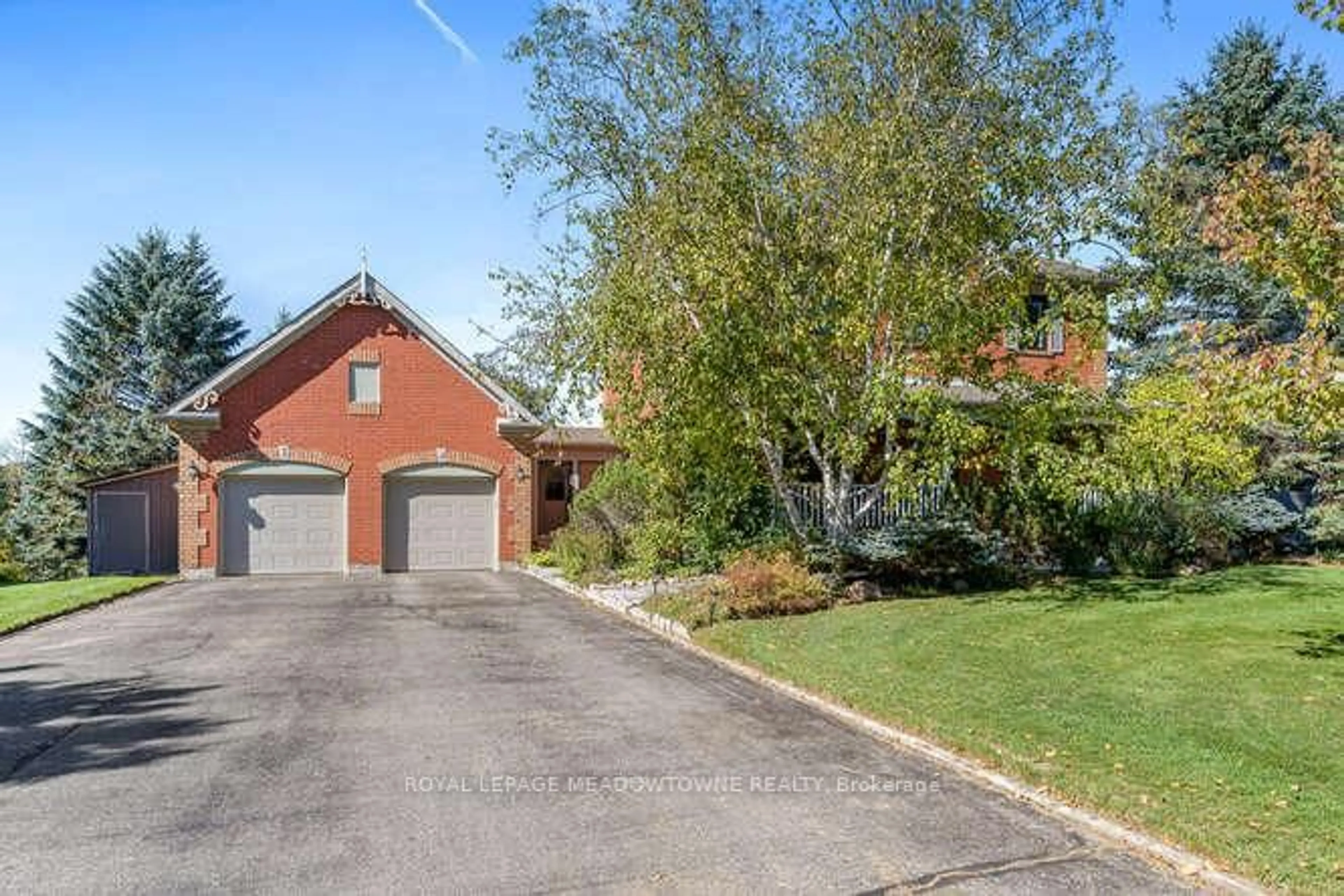 Home with brick exterior material, street for 18 Mccullogh Dr, Erin Ontario N0B 1T0