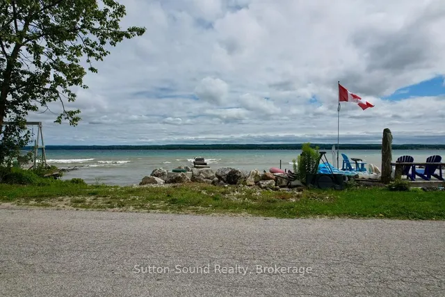 166 Old Beach Dr, Georgian Bluffs 2