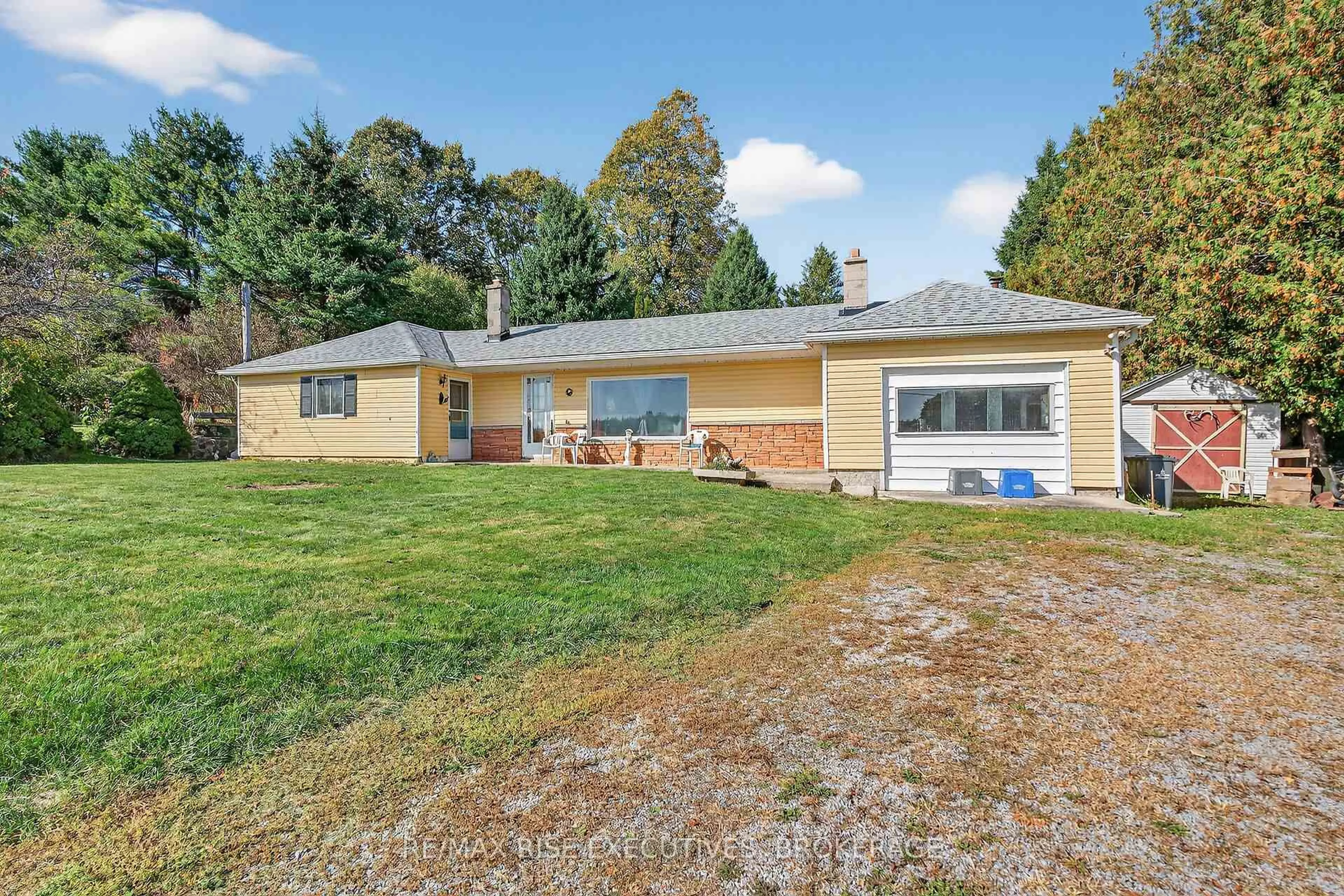 A pic from outside/outdoor area/front of a property/back of a property/a pic from drone, unknown for 3602 Burnt Hills Rd, Seeley's Bay Ontario K0H 2N0