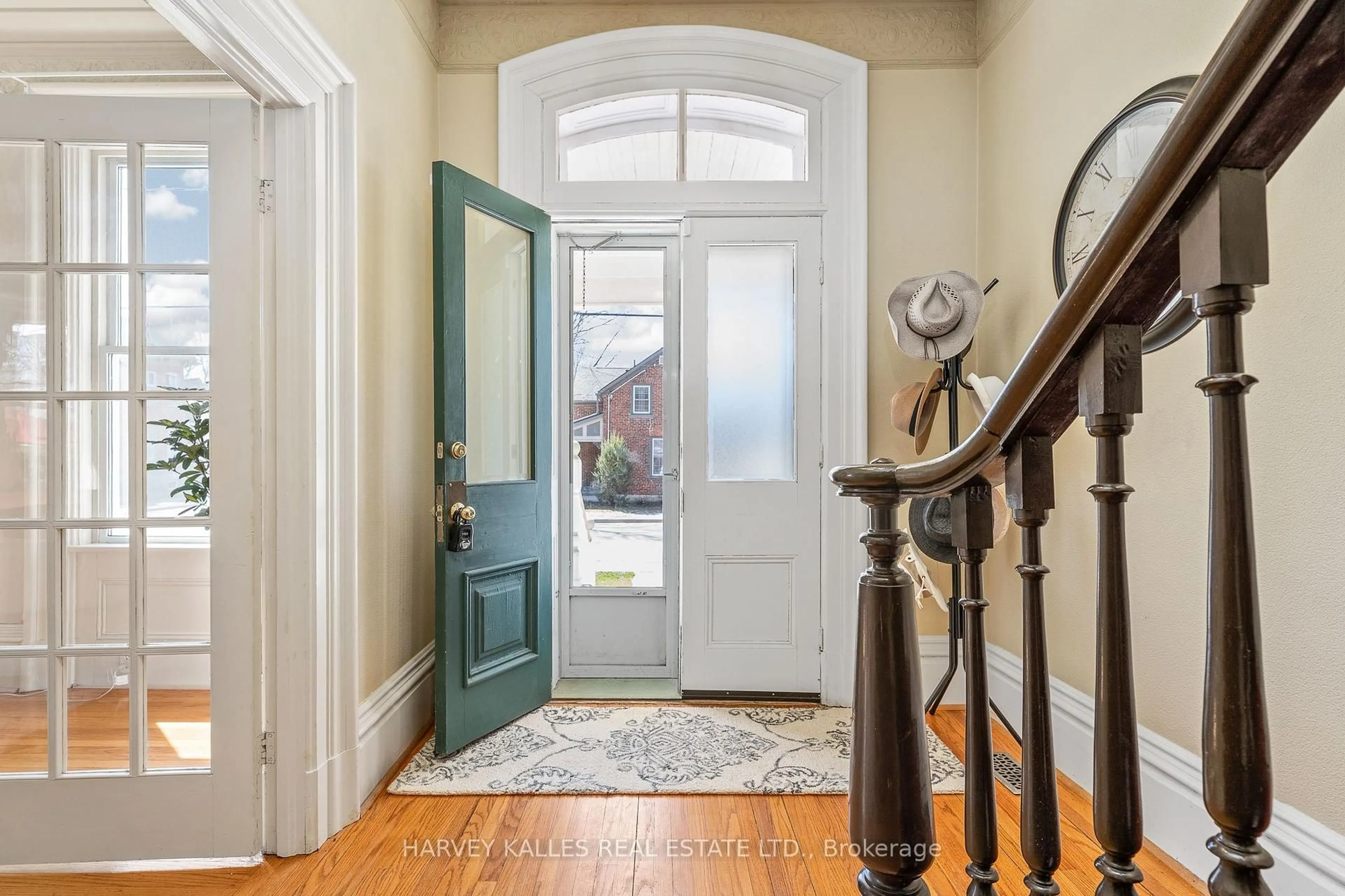 Indoor entryway for 18 Centre St, Prince Edward County Ontario K0K 2T0