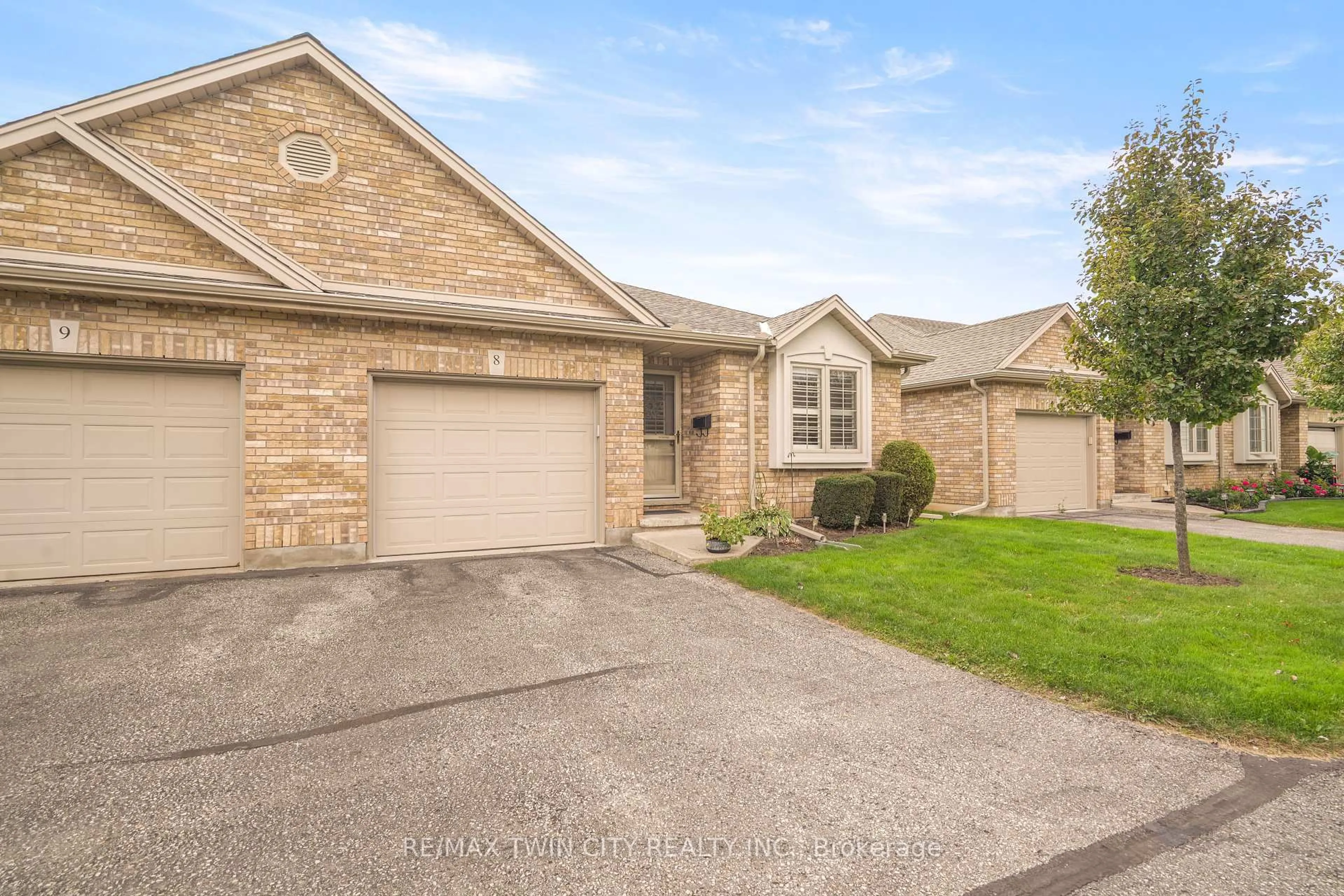 Home with brick exterior material, street for 25 Cobden Crt #8, Brantford Ontario N3R 8B5