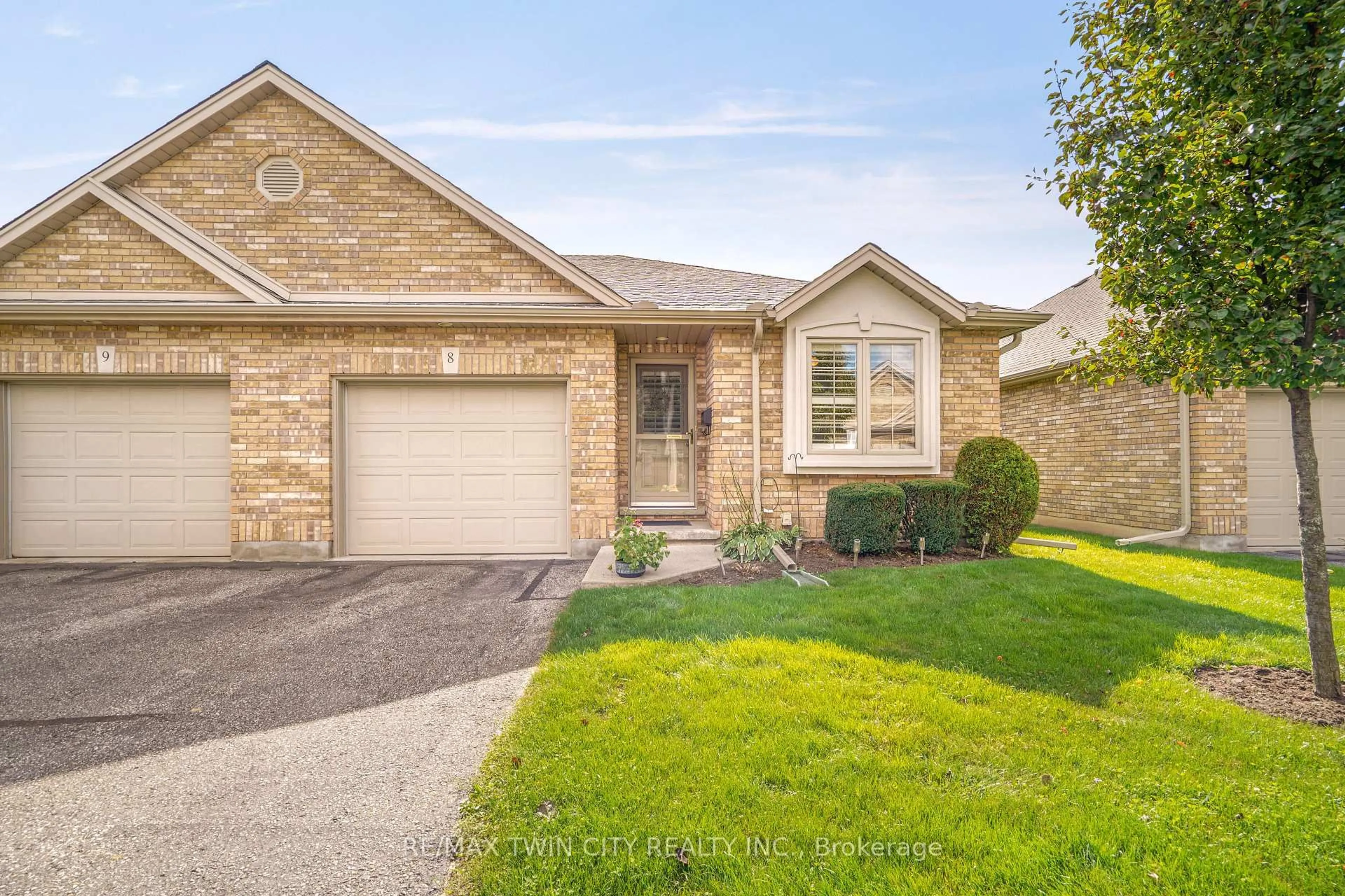 Home with brick exterior material, street for 25 Cobden Crt #8, Brantford Ontario N3R 8B5