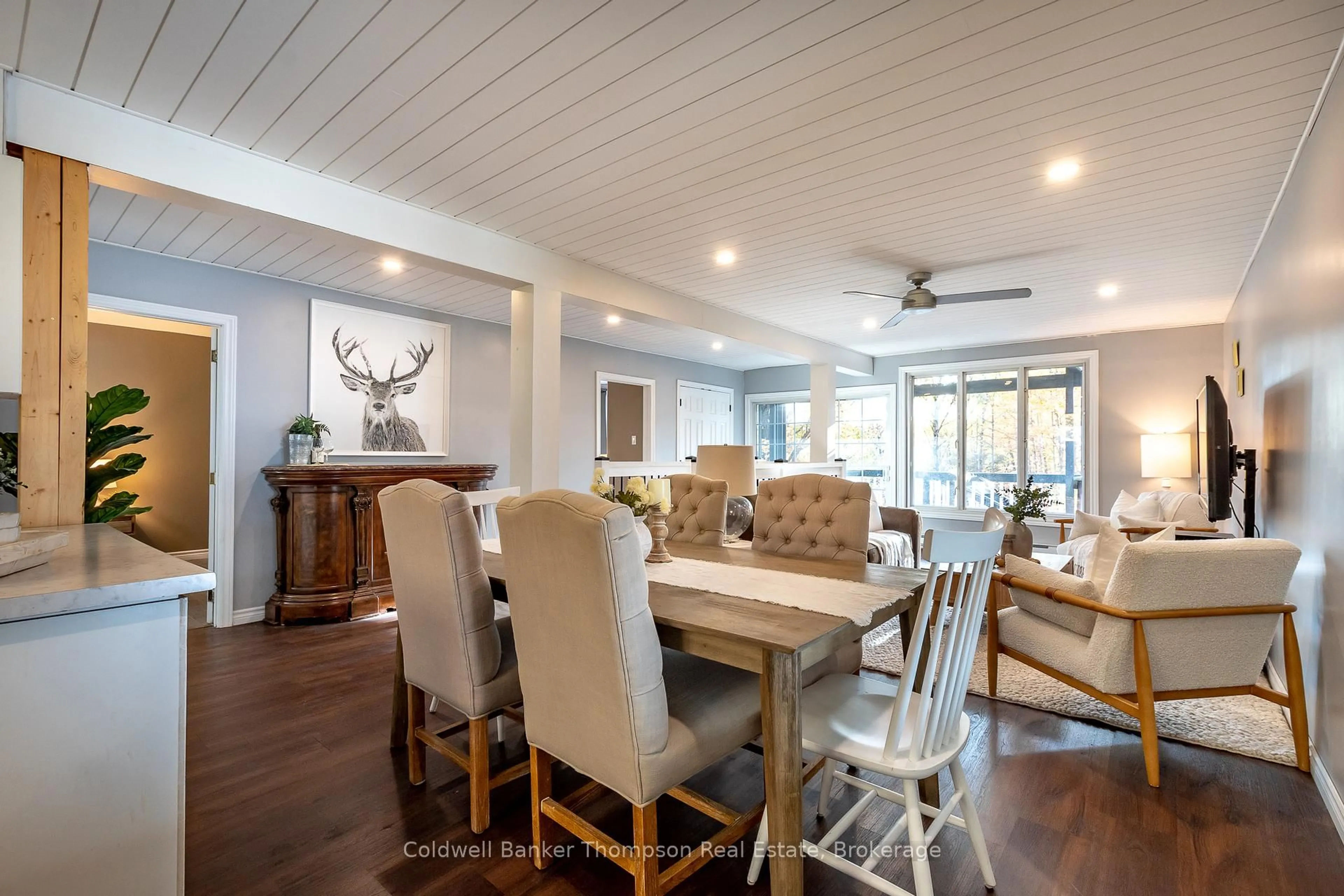 Dining room, wood/laminate floor for 436 Old Ferguson Rd, Huntsville Ontario P1H 2J2