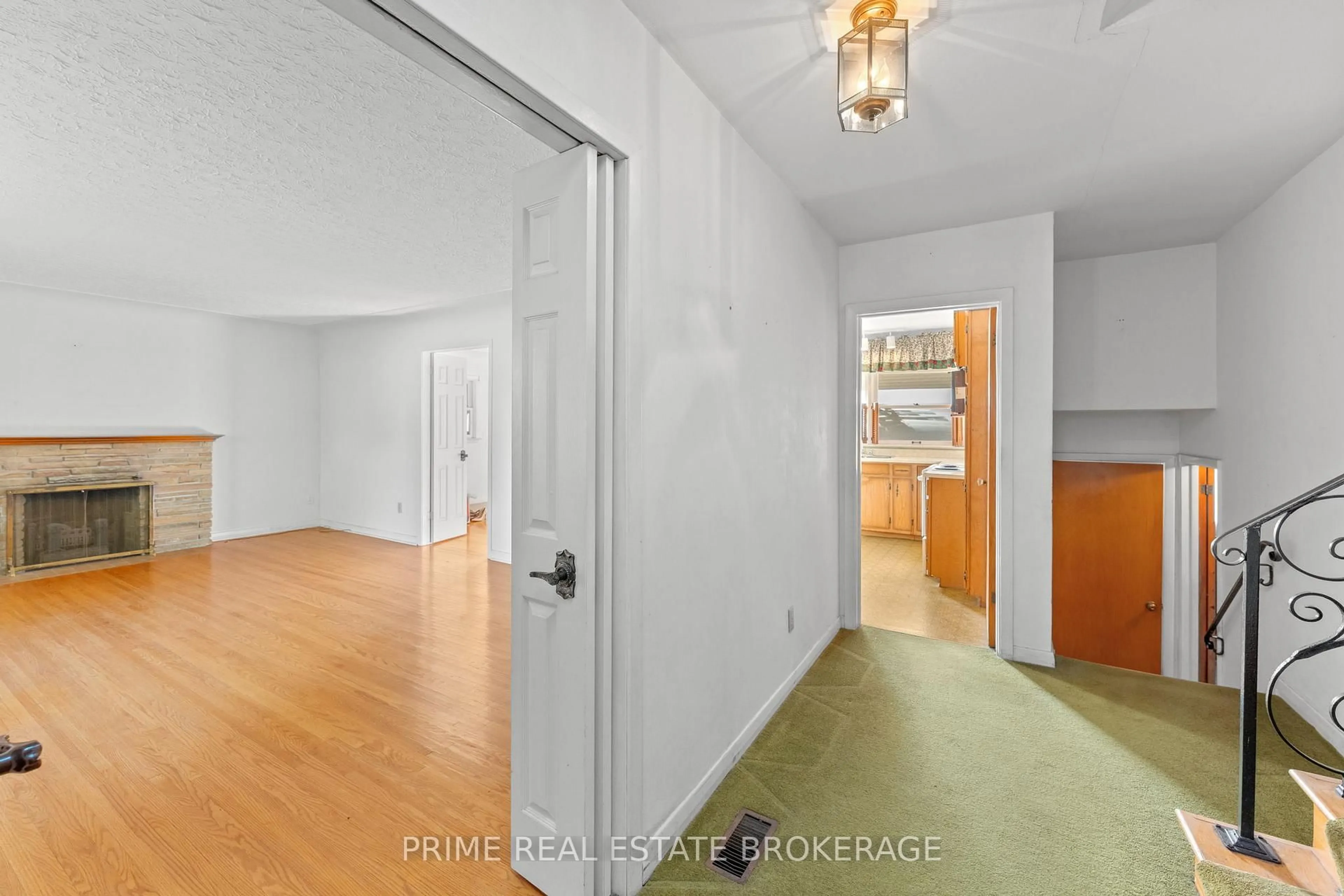 Unknown for 367 Ridout St, London South Ontario N6C 3Z8