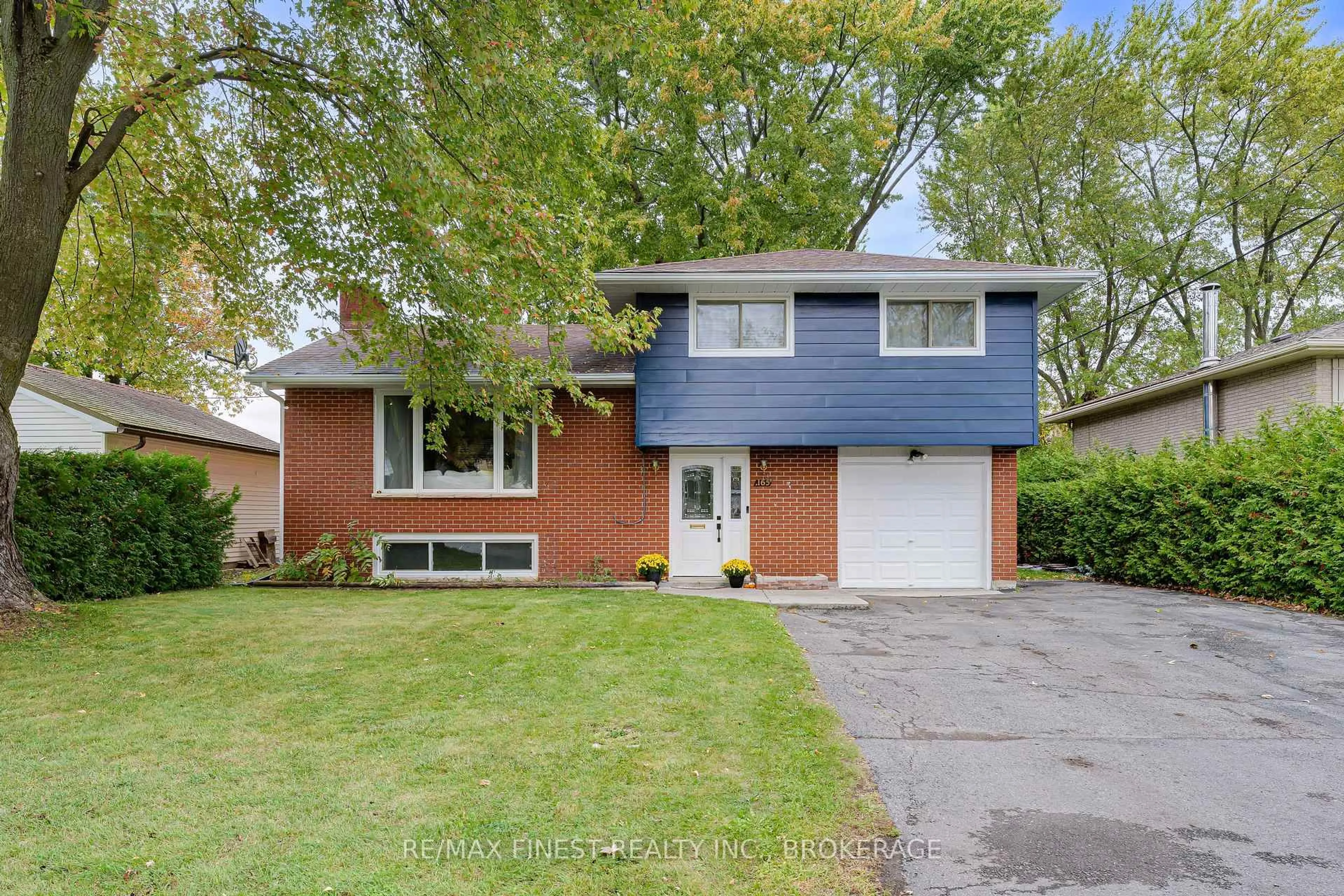 Home with brick exterior material, street for 165 Second Ave, Greater Napanee Ontario K7R 2J1