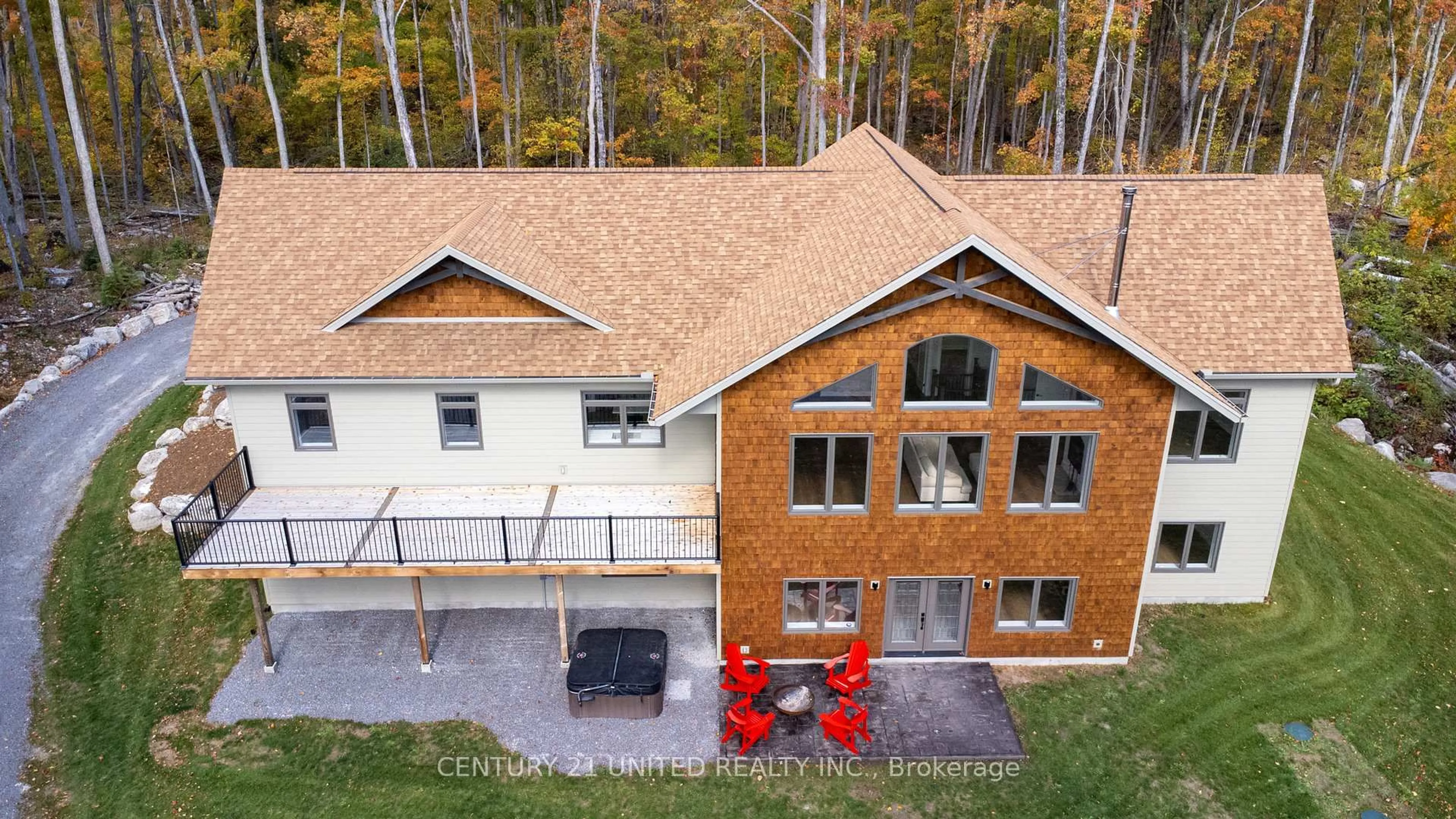 A pic from outside/outdoor area/front of a property/back of a property/a pic from drone, building for 318 County Road 47, Havelock-Belmont-Methuen Ontario K0L 1Z0