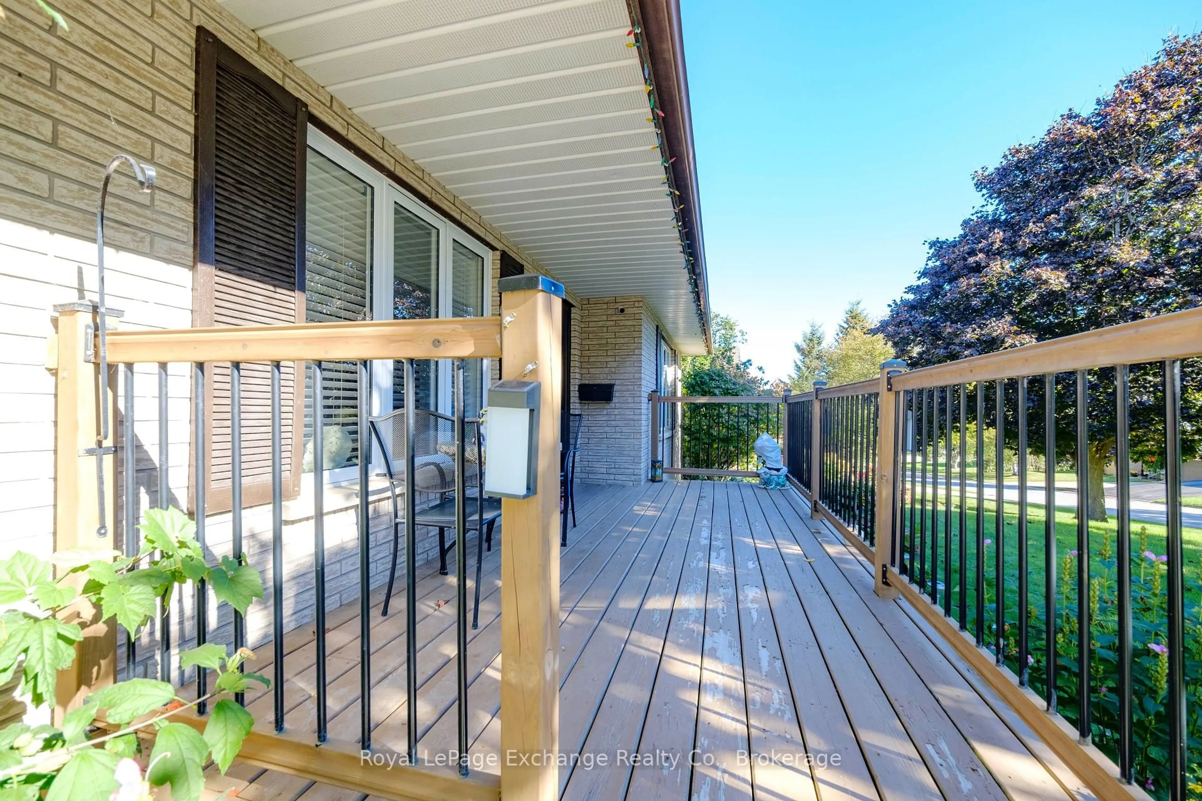 Patio, unknown for 8 Remington Dr, North Huron Ontario N0G 2W0