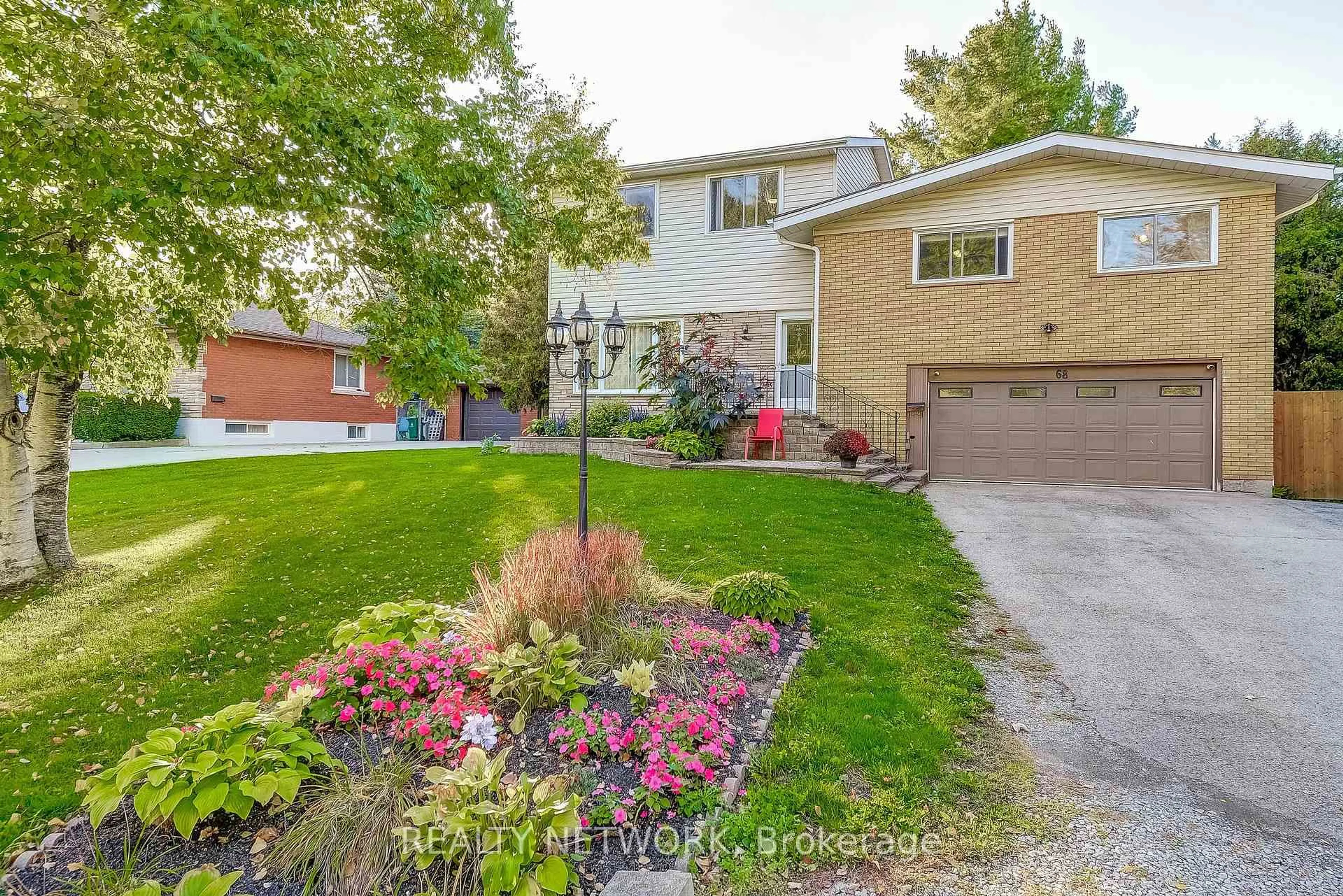 Unknown for 68 Aldercrest Ave, Hamilton Ontario L9B 1L4