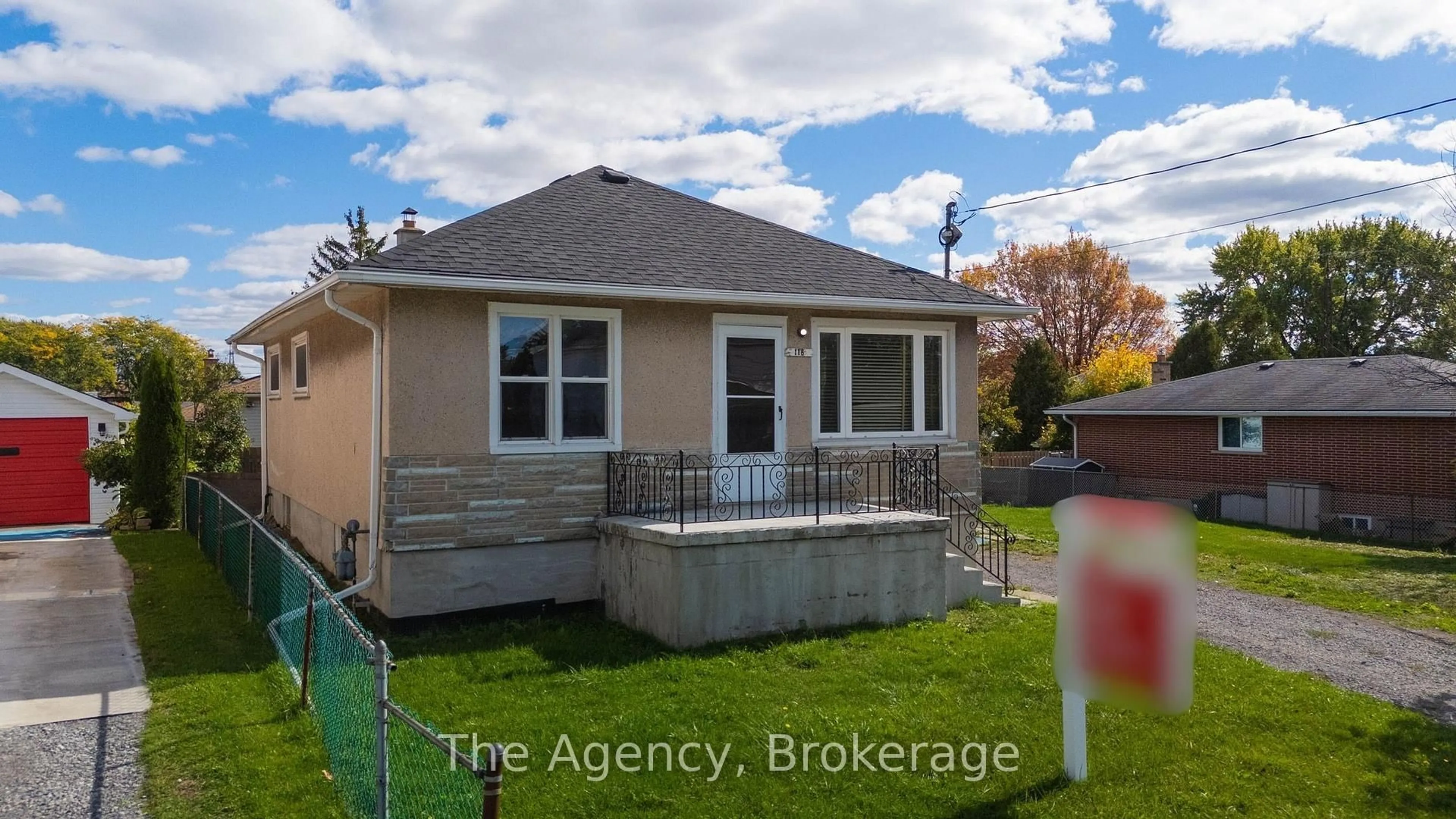 Unknown for 118 Morton St, Thorold Ontario L2V 1C5
