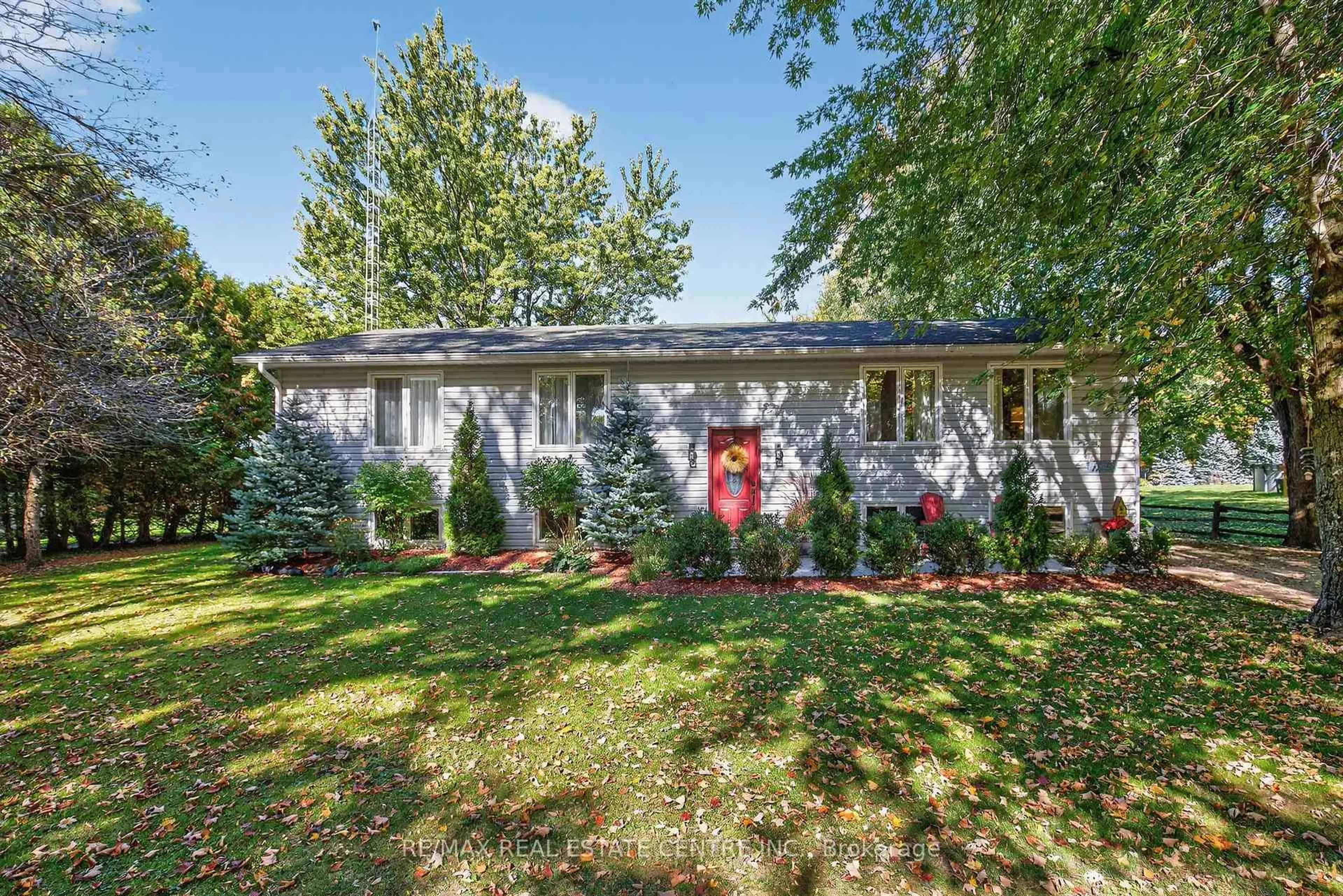Home with vinyl exterior material, street for 8424 6 Line, Wellington North Ontario N0G 2E0