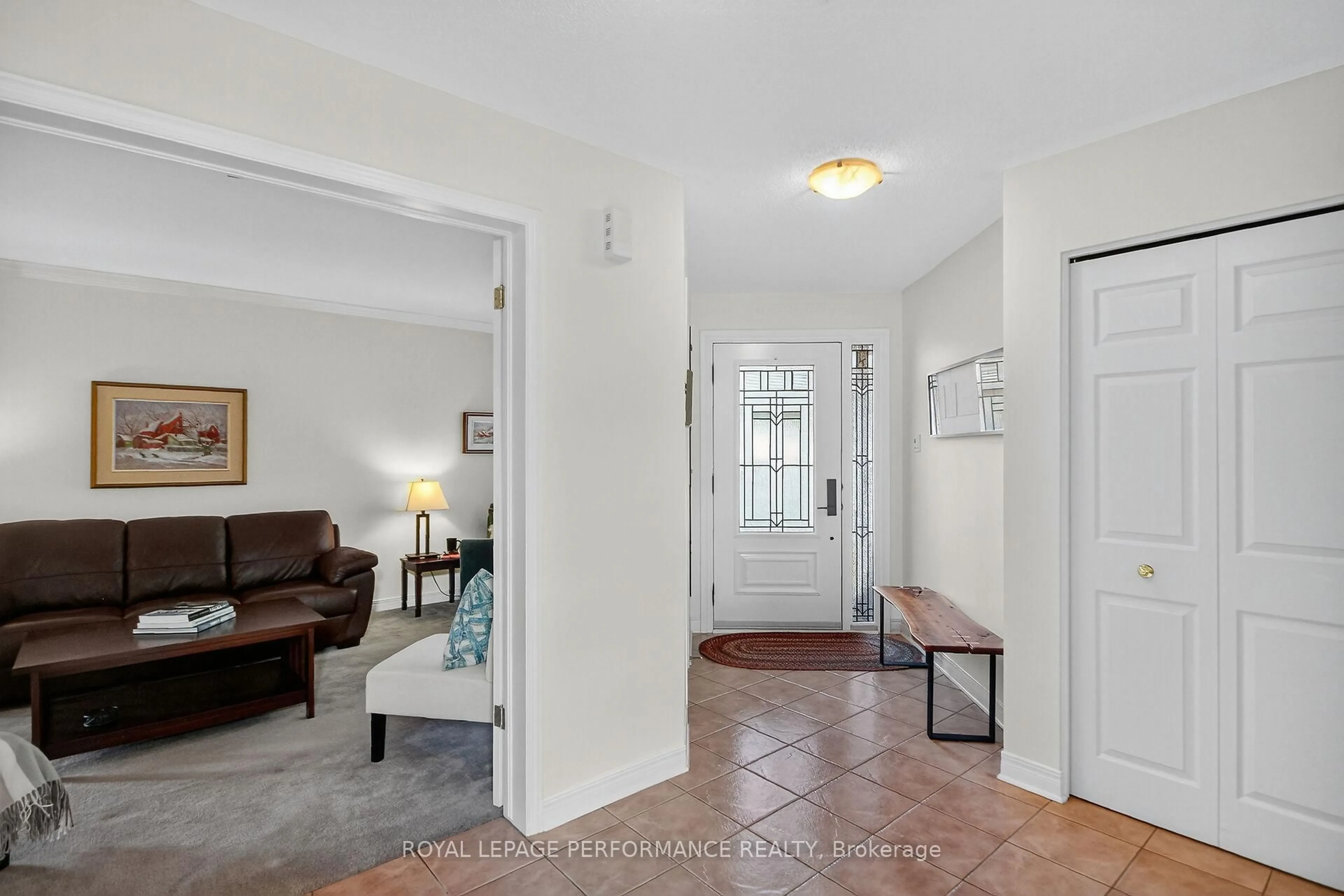 Indoor entryway for 159 Longshire Circ, Nepean Ontario K2J 4L2