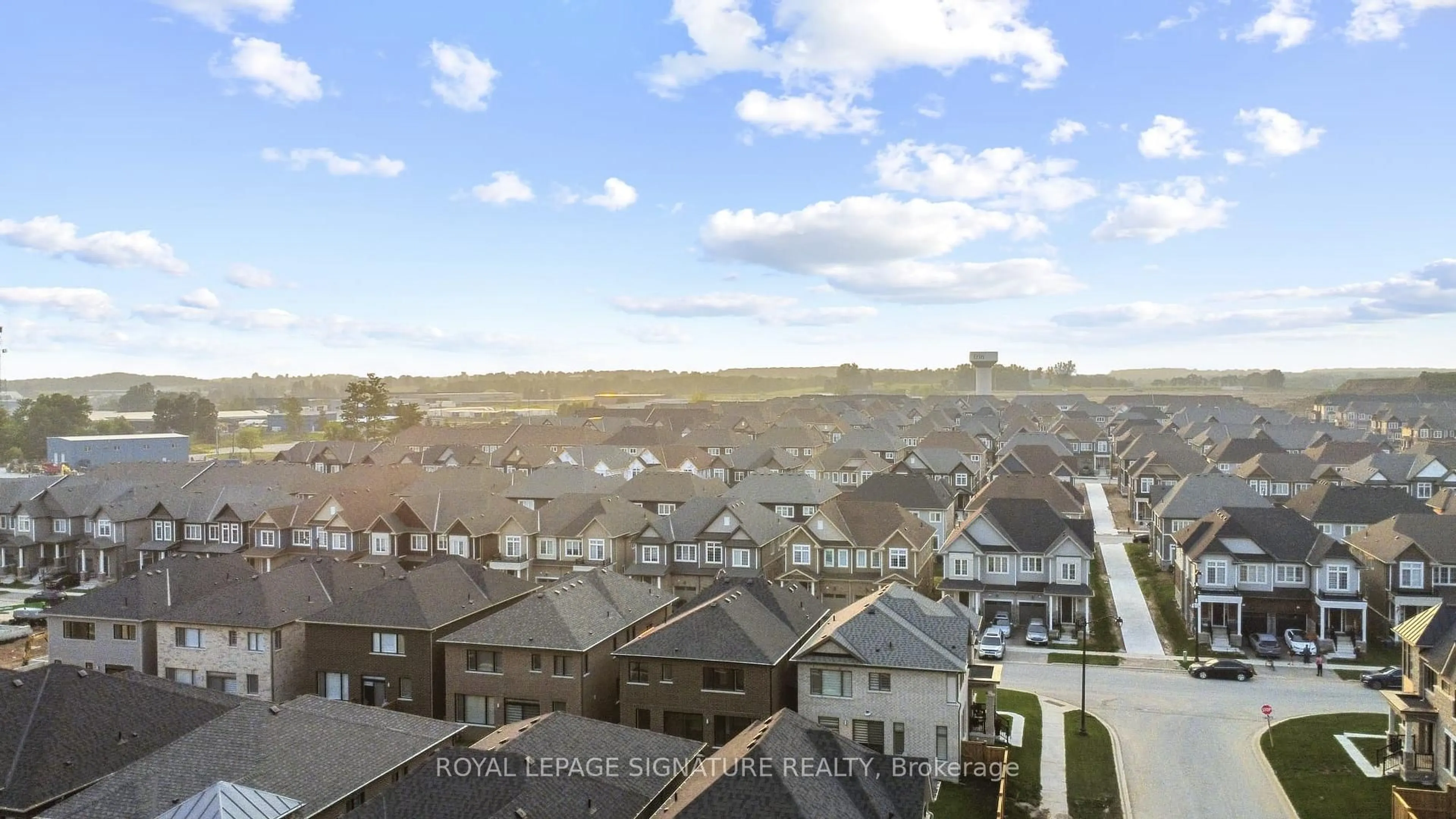 A pic from outside/outdoor area/front of a property/back of a property/a pic from drone, city buildings view from balcony for 91 Player Dr, Erin Ontario N0B 1T0