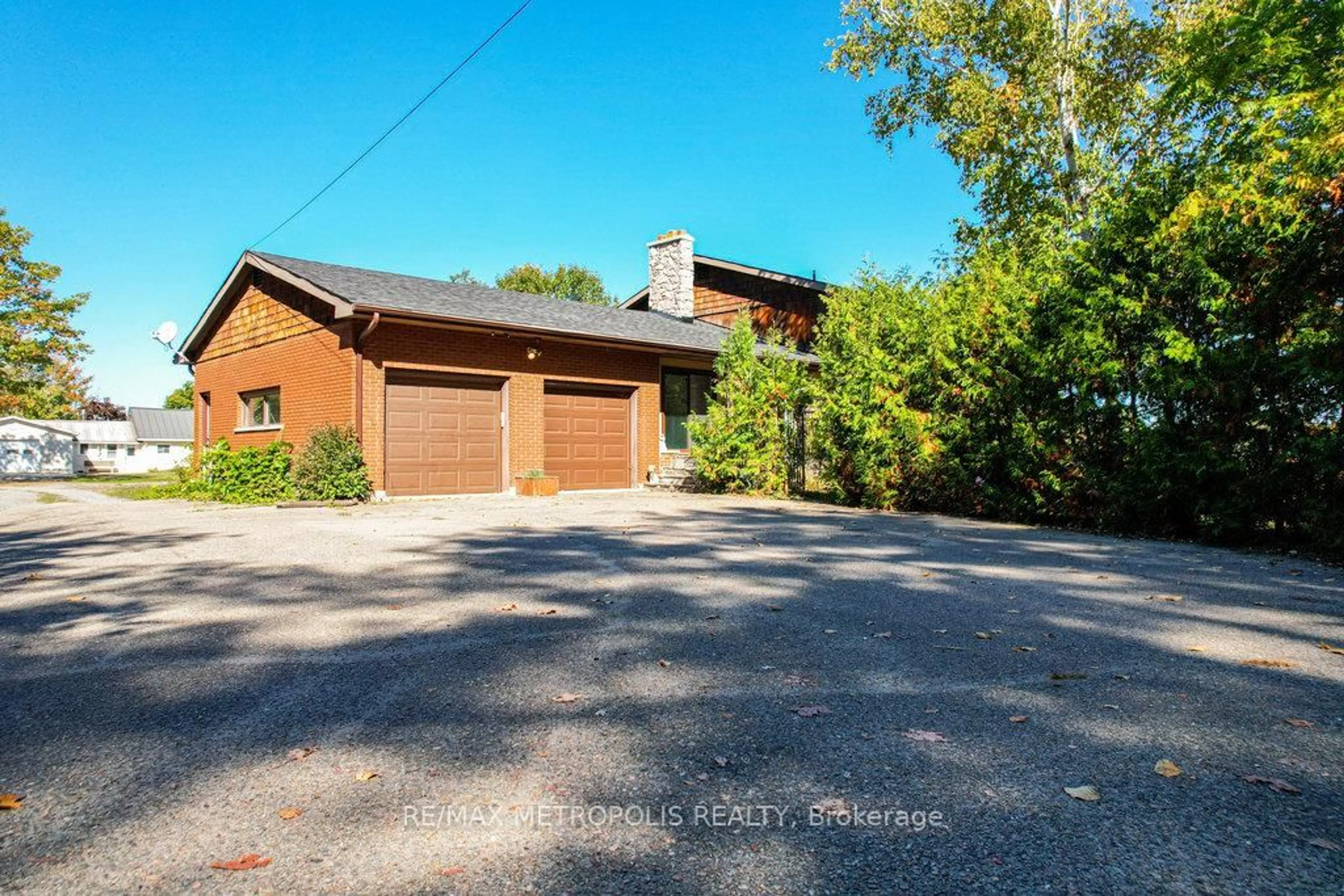 Unknown for 186 Pinedale Lane, Gravenhurst Ontario P1P 1B4