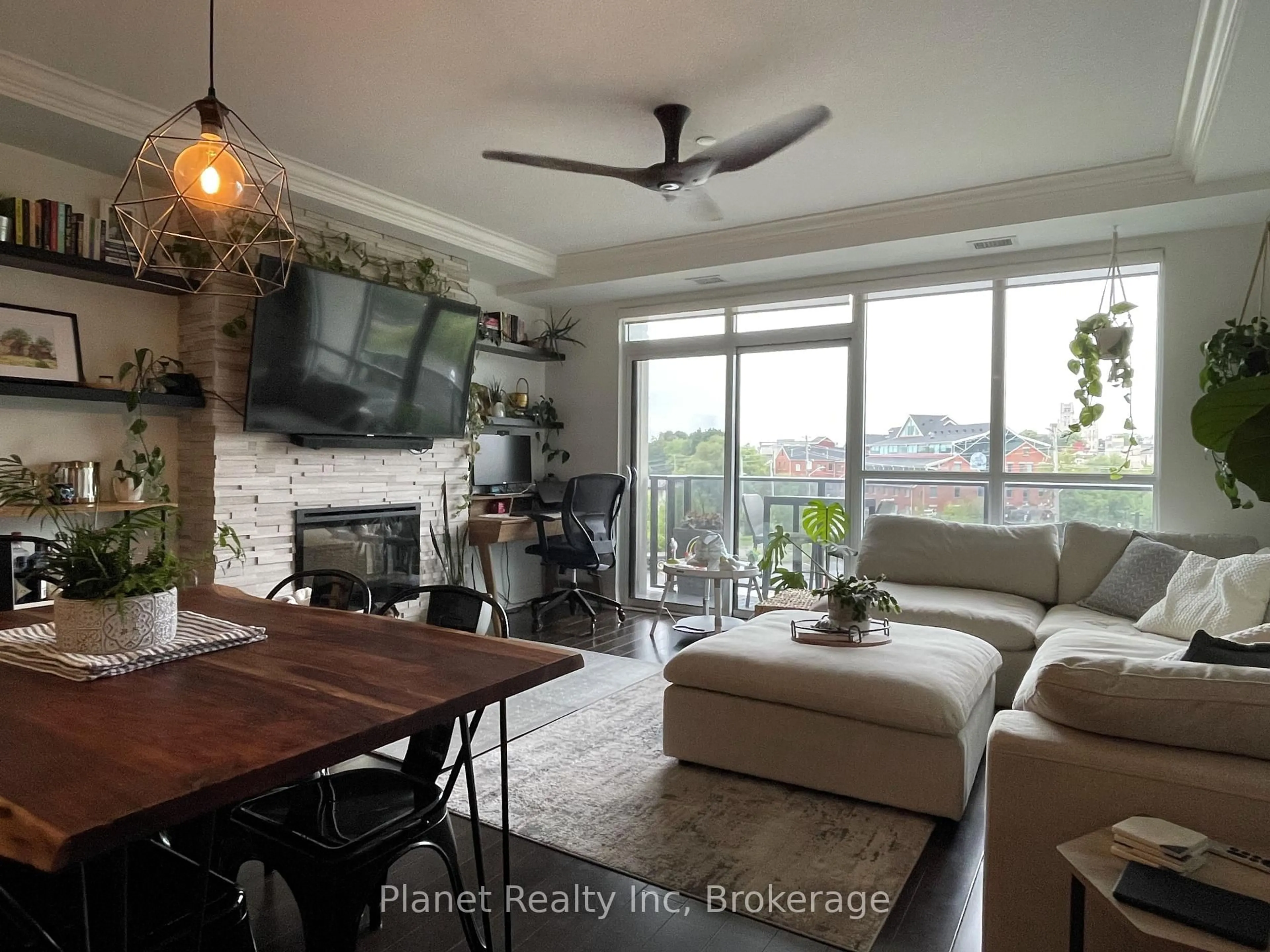 Living room with furniture, unknown for 150 WELLINGTON St #501, Guelph Ontario N1H 0B5