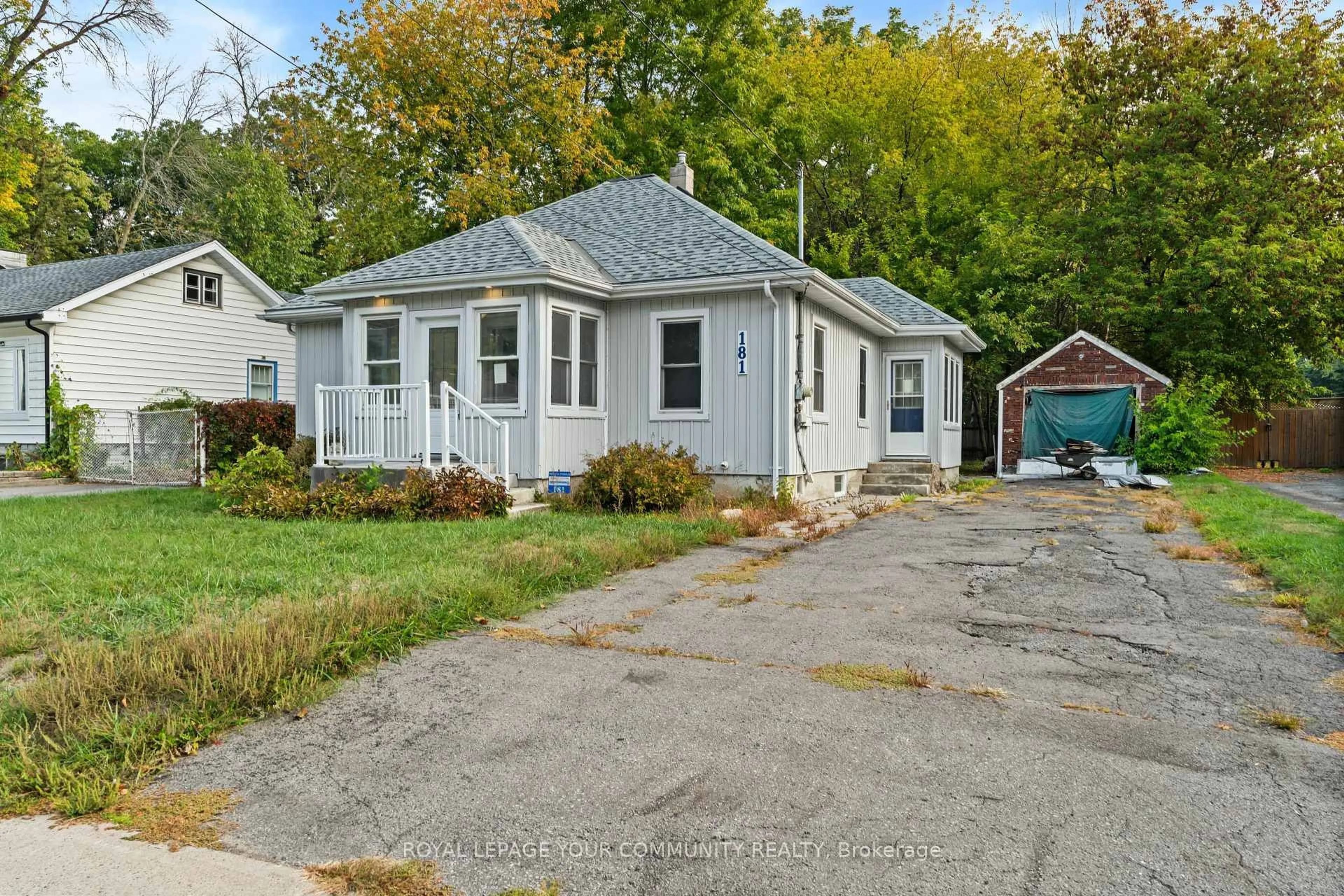 Unknown for 181 Burnham St, Belleville Ontario K8N 3S1