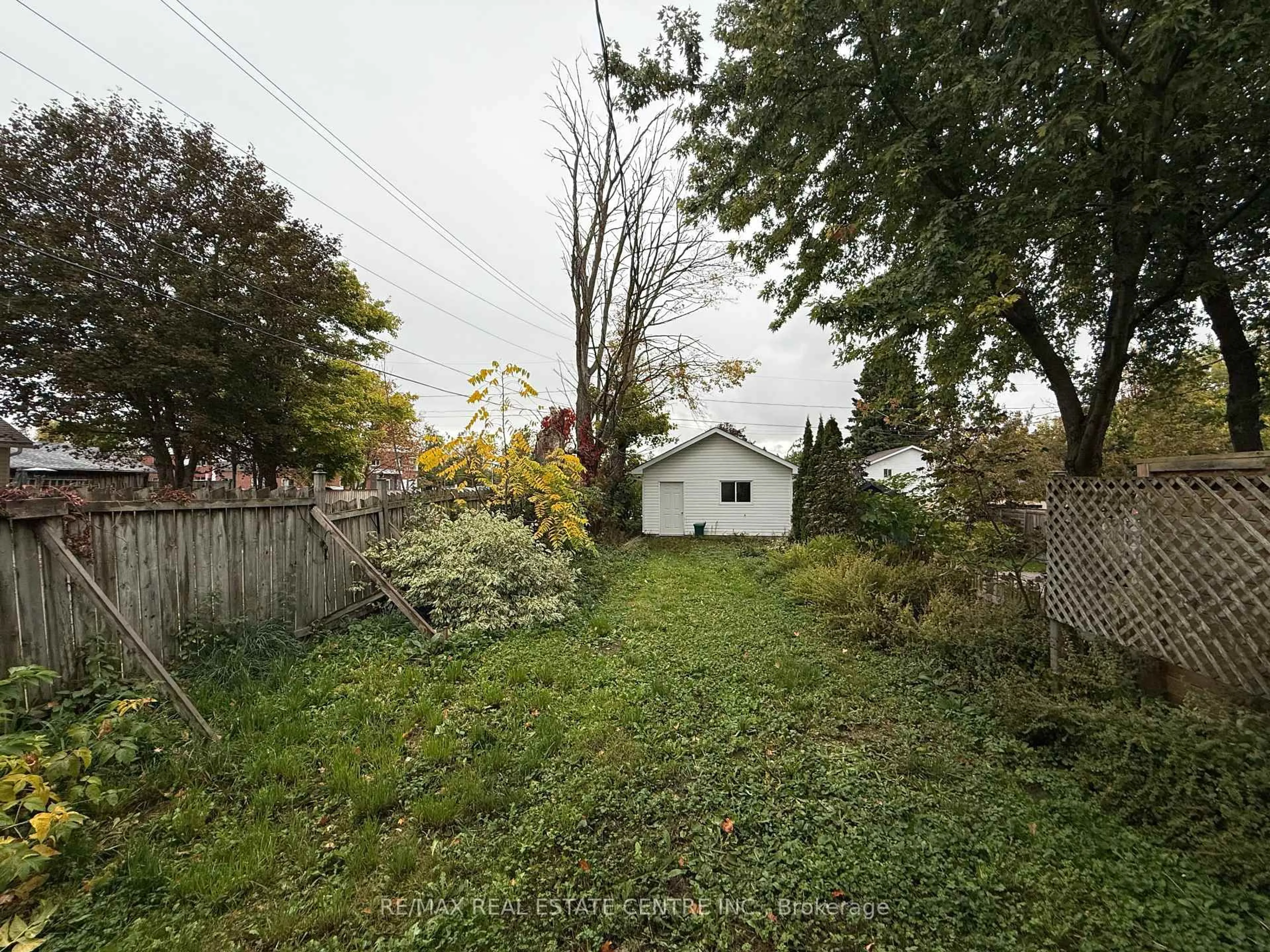 Shed for 402 Main St, Shelburne Ontario L9V 2Y9