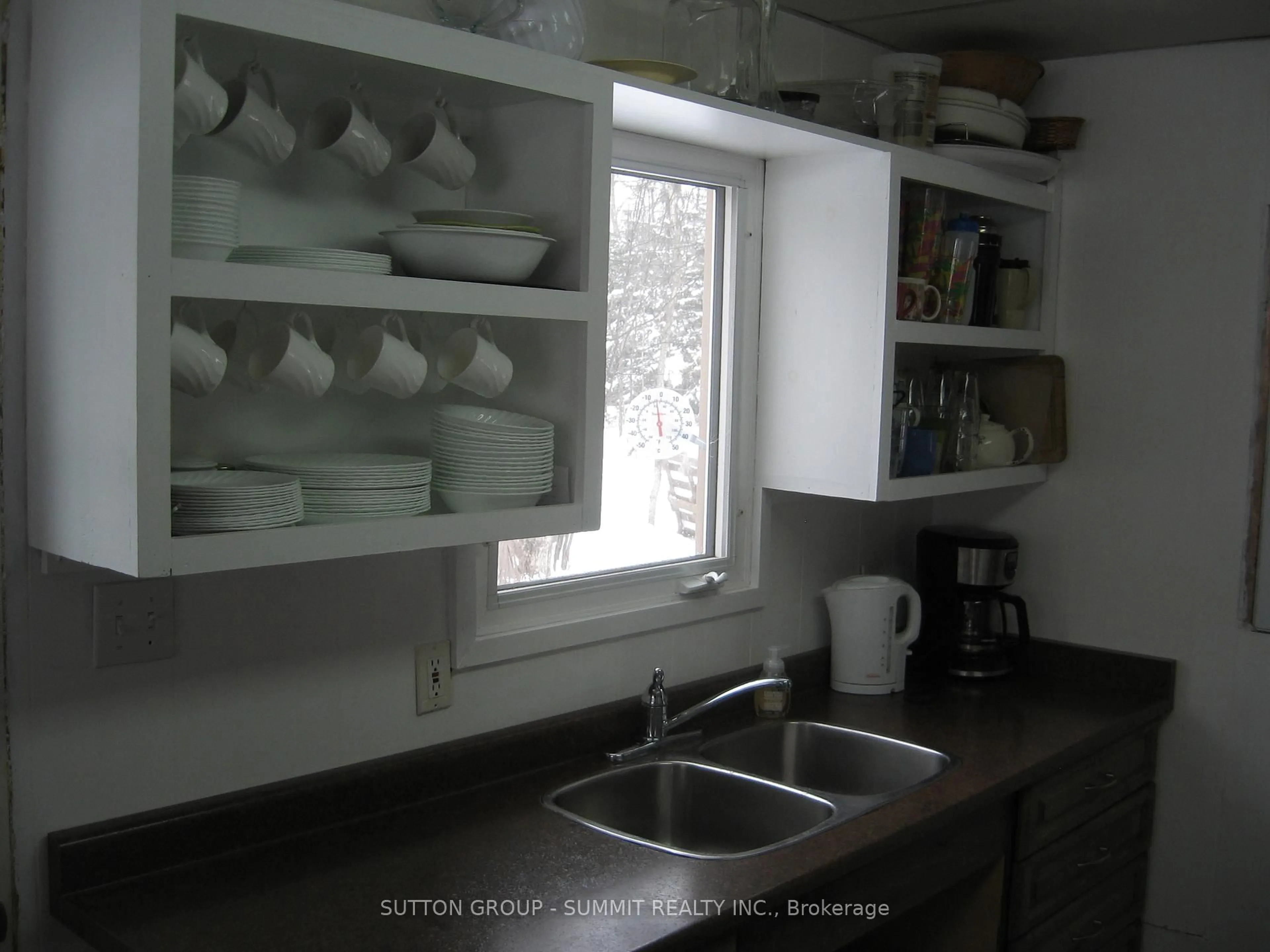 Standard kitchen, unknown for 57 Maple Grove Dr, Huntsville Ontario P1H 2J3