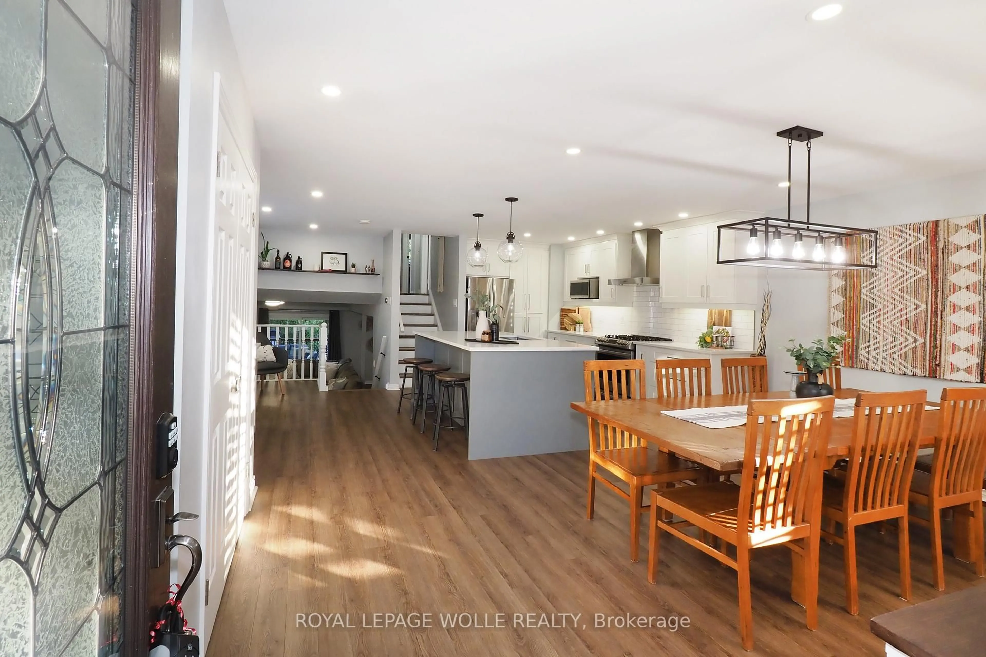 Open concept kitchen, wood/laminate floor for 7 Caprice Crt, Kitchener Ontario N2M 5M2