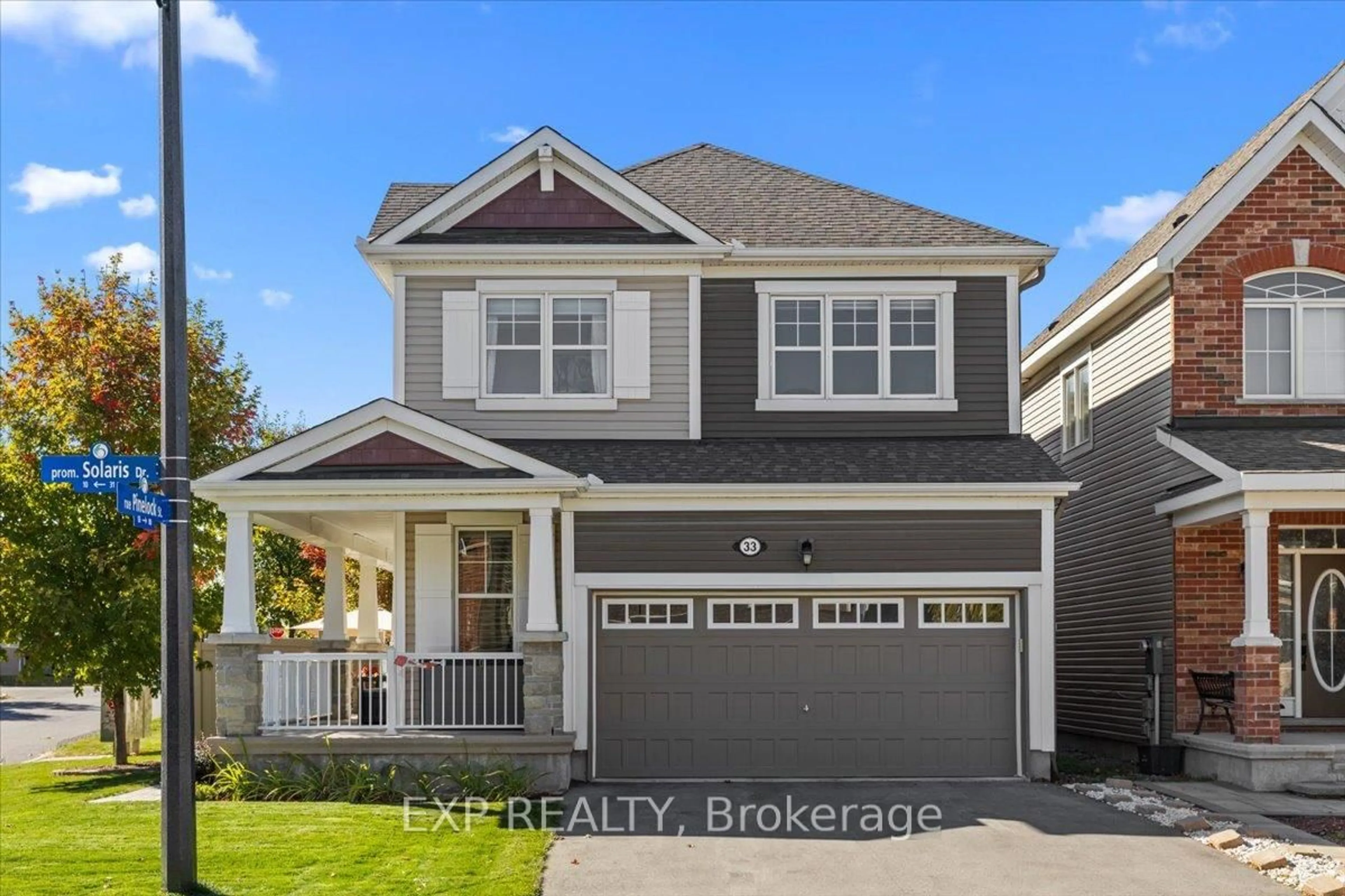 Home with vinyl exterior material, street for 33 Solaris Dr, Ottawa Ontario K2M 0L6