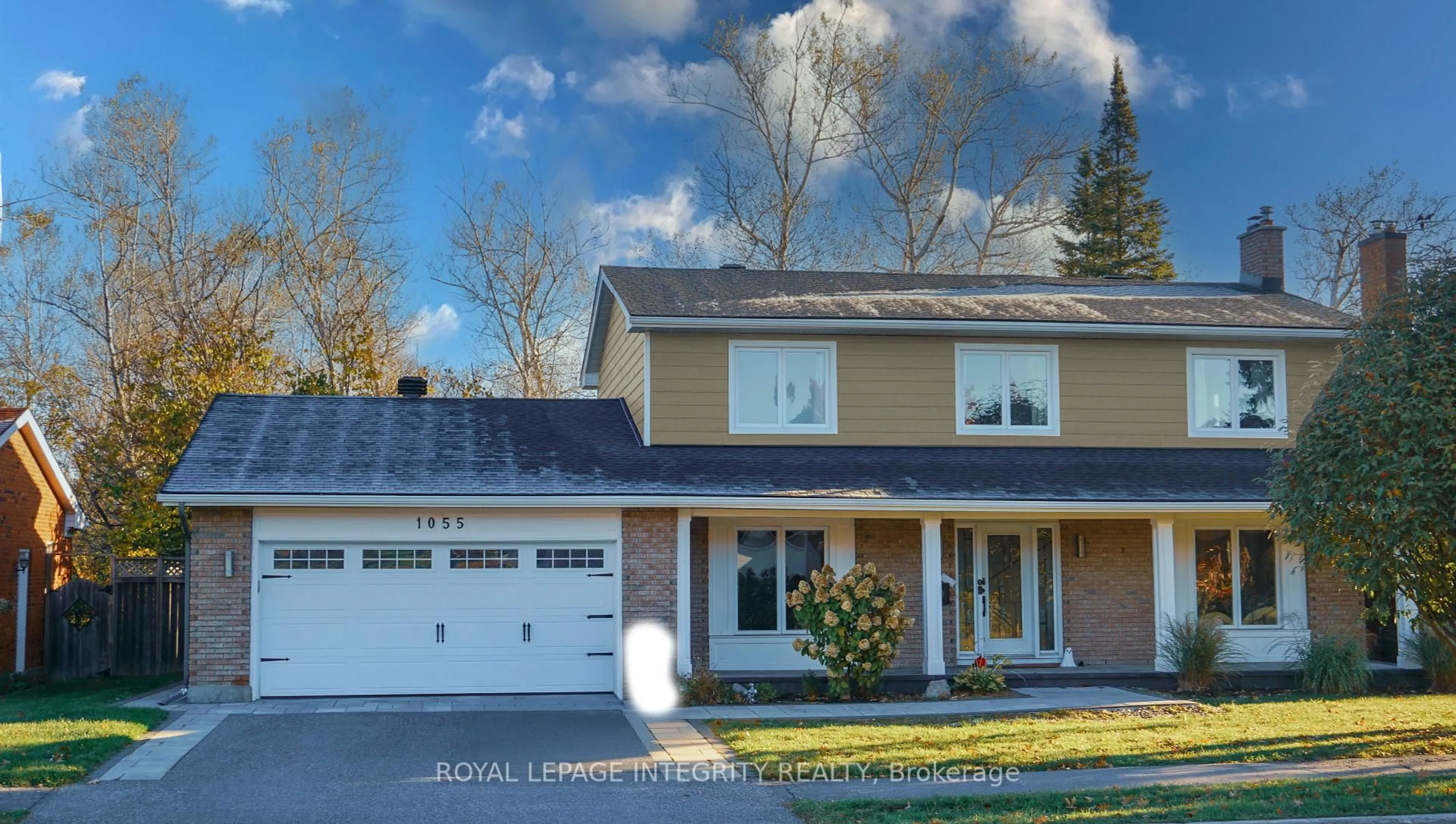 Home with vinyl exterior material, street for 1055 PLANTE Dr, Ottawa Ontario K1V 9E5
