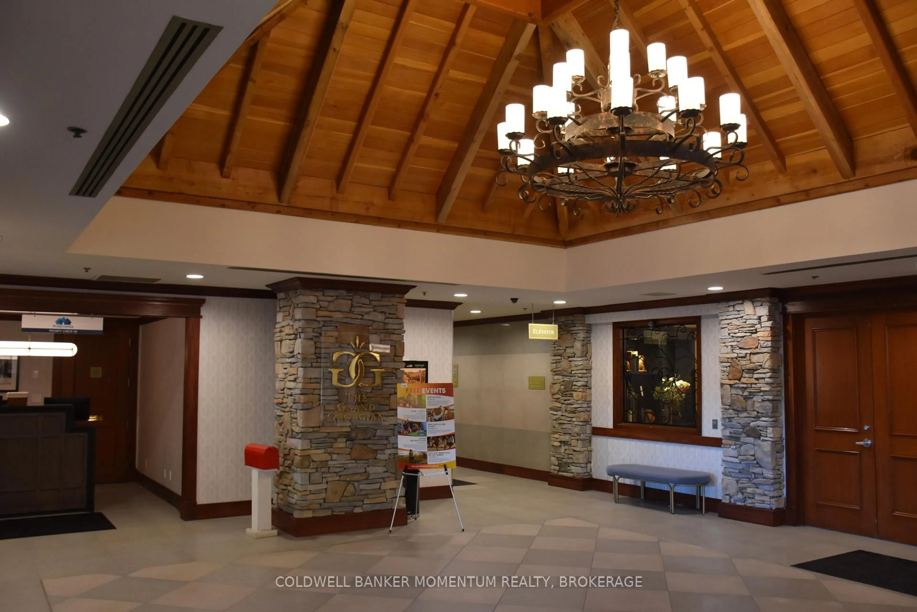 Lobby for 156 Jozo Weider Blvd #133, Blue Mountains Ontario L9Y 0V2