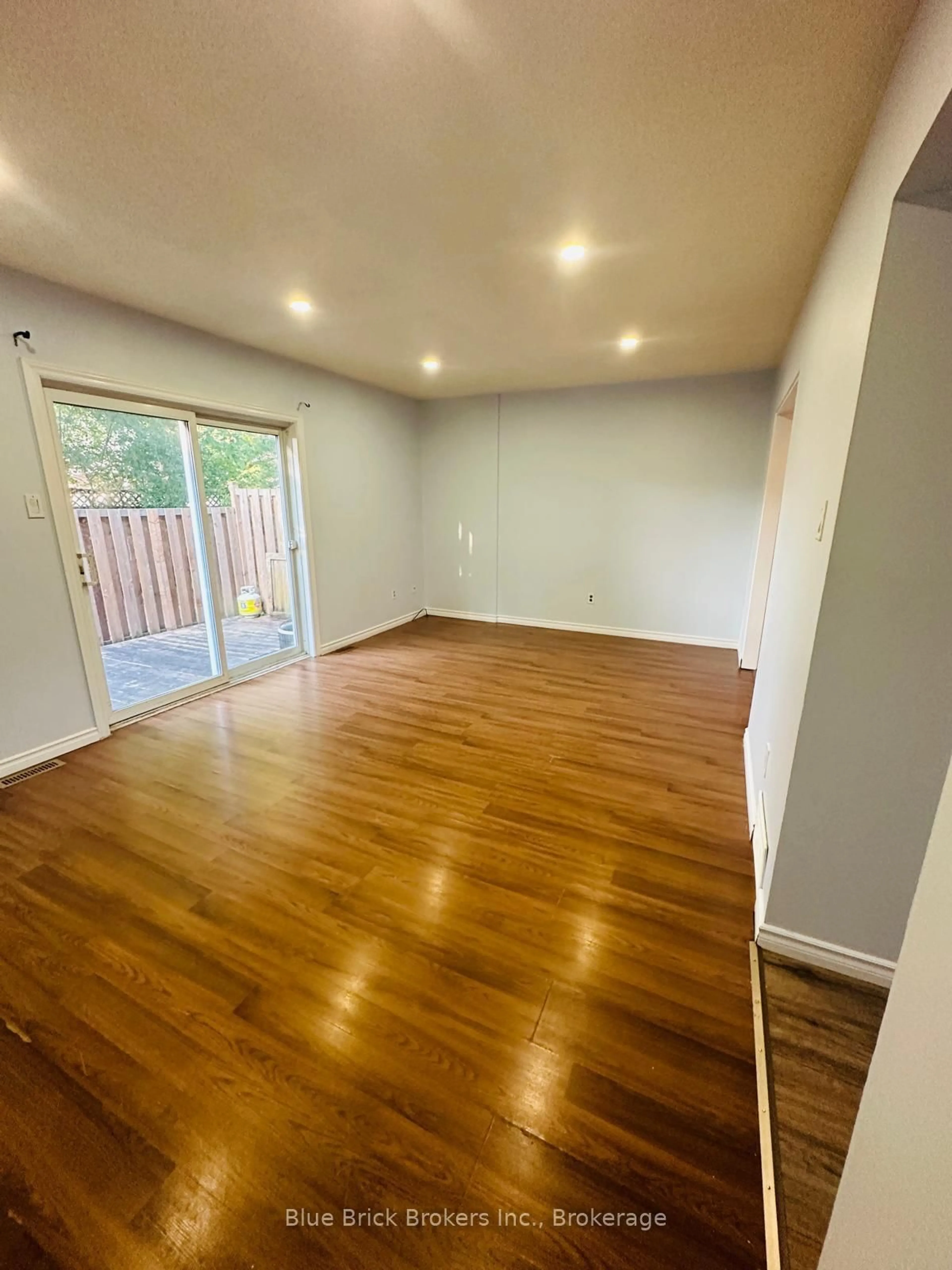 A pic of a room for 470 SECOND St #27, London East Ontario N5V 3X5