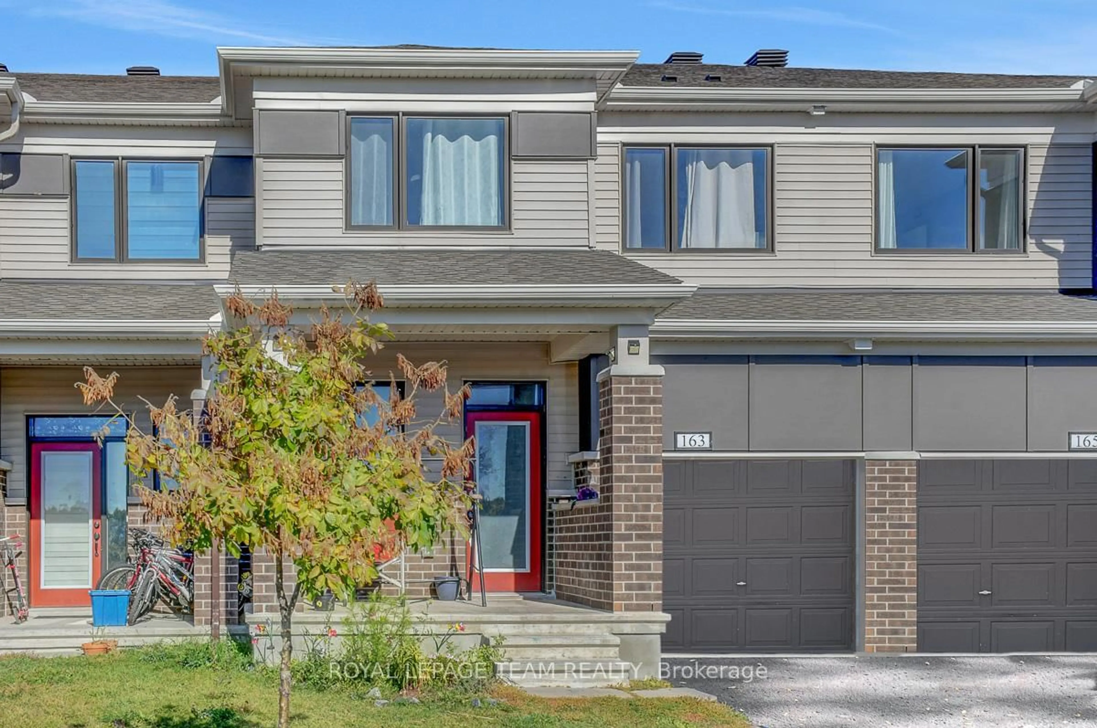 Home with brick exterior material, street for 163 Yearling Circ, Richmond Ontario K0A 2Z0