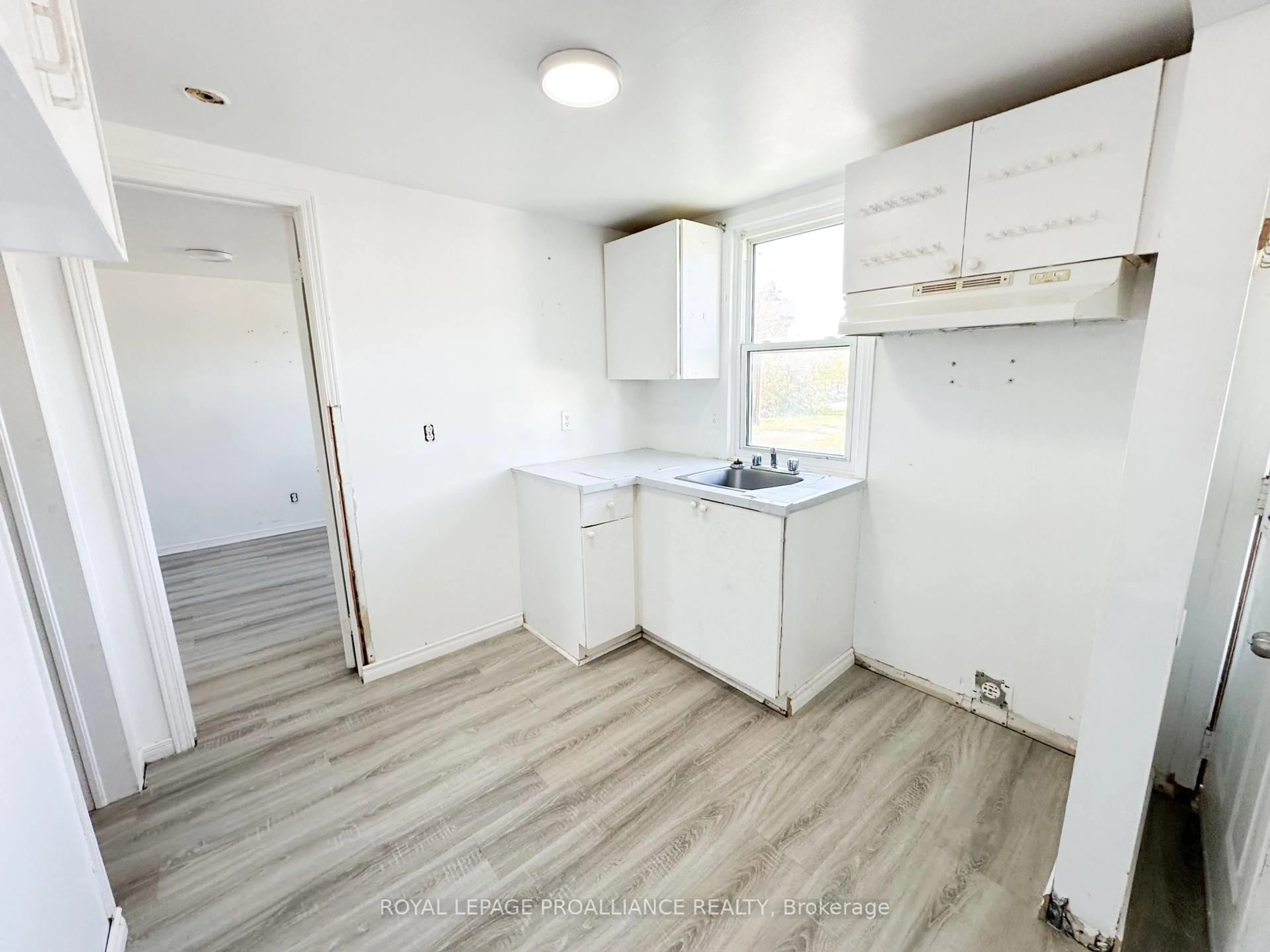 A pic of a room for 74 Aikins Rd, Quinte West Ontario K8R 0B3