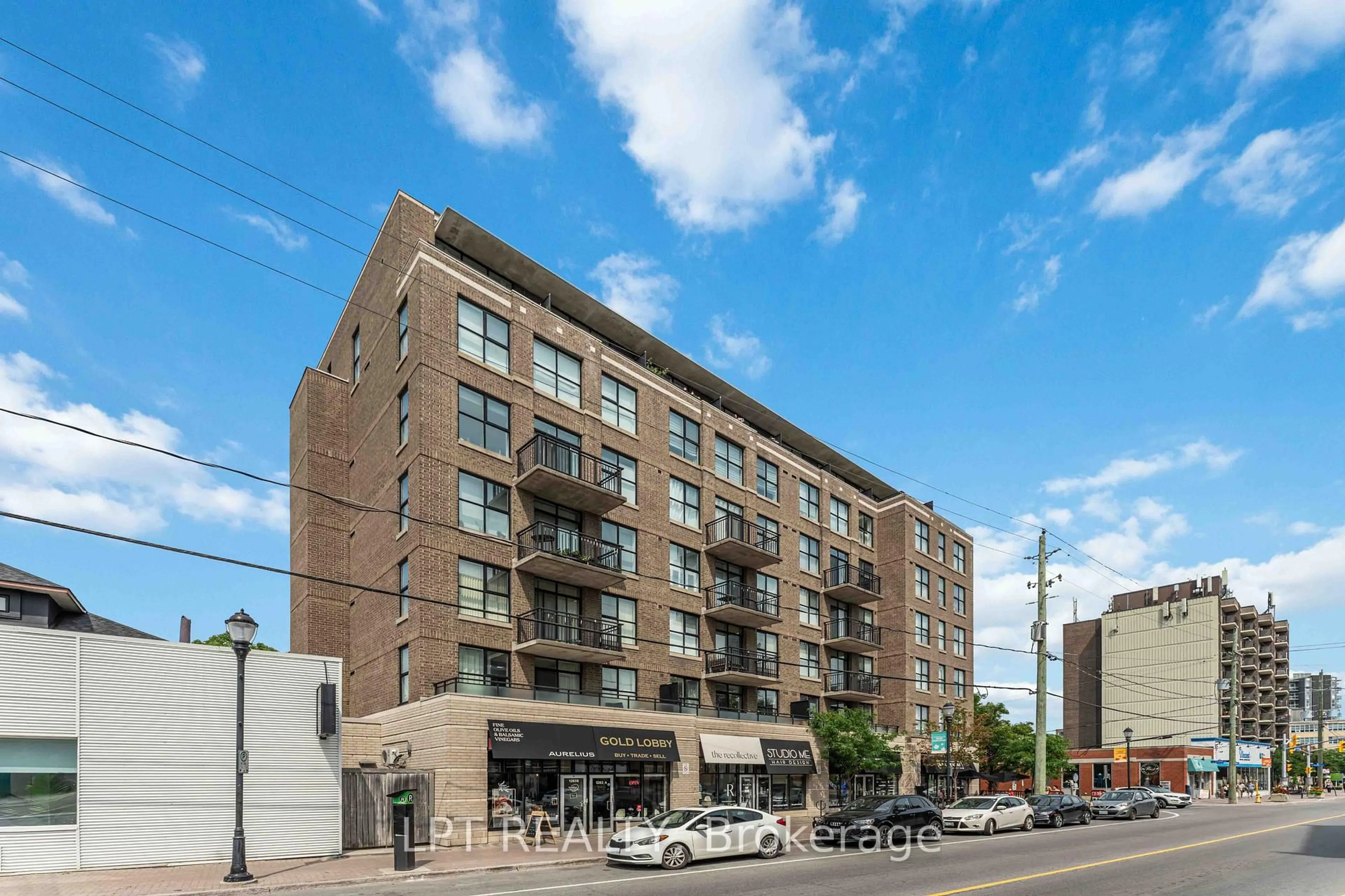 Unknown for 150 Caroline Ave #206, Ottawa Ontario K1Y 4X8