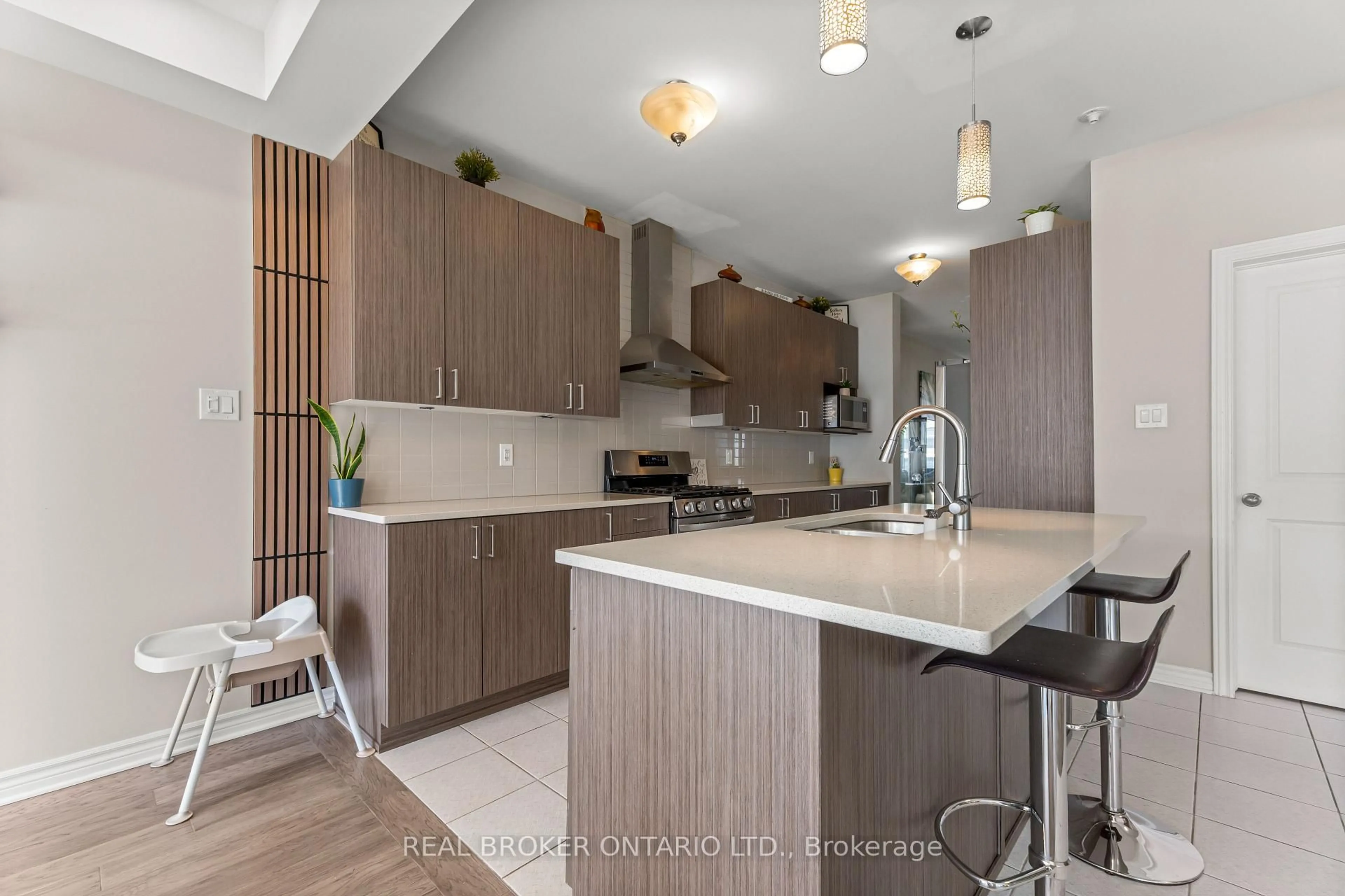 Contemporary kitchen, unknown for 28 Sopwith Private, Carp Ontario K0A 1L0