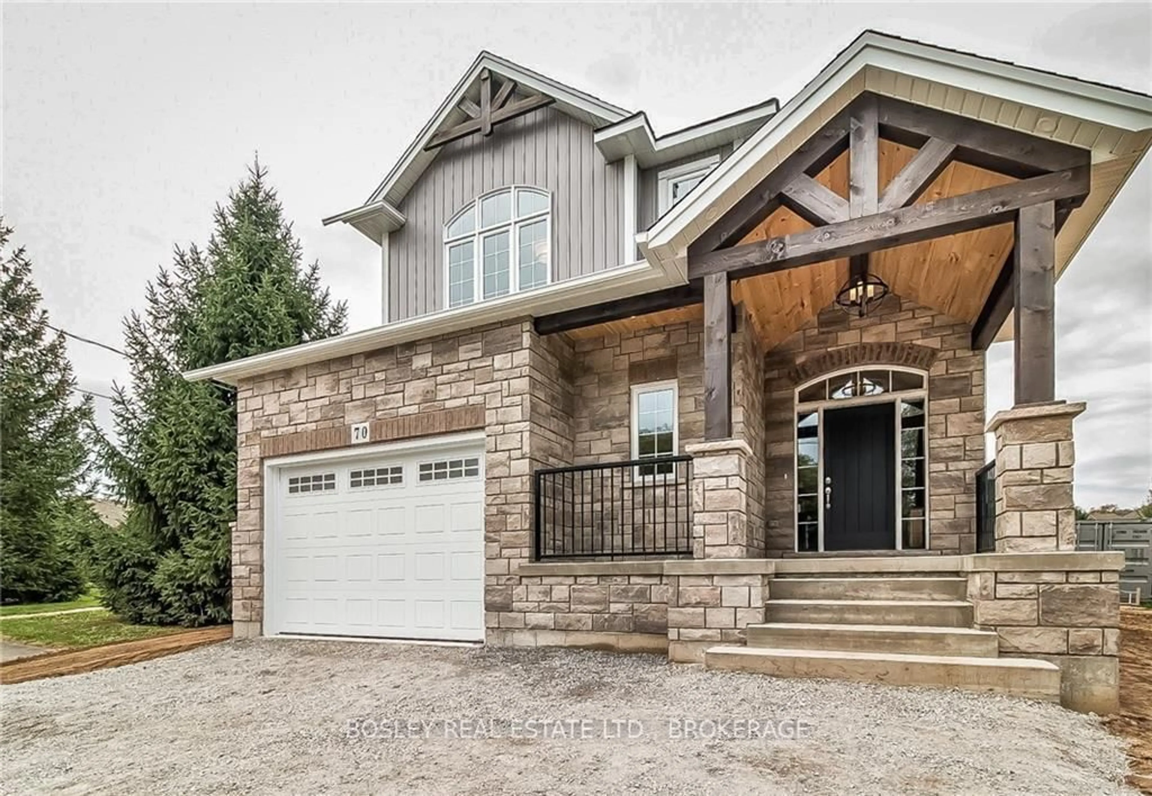 Home with brick exterior material, street for 6168 Curlin Cres, Niagara Falls Ontario L2H 3W8
