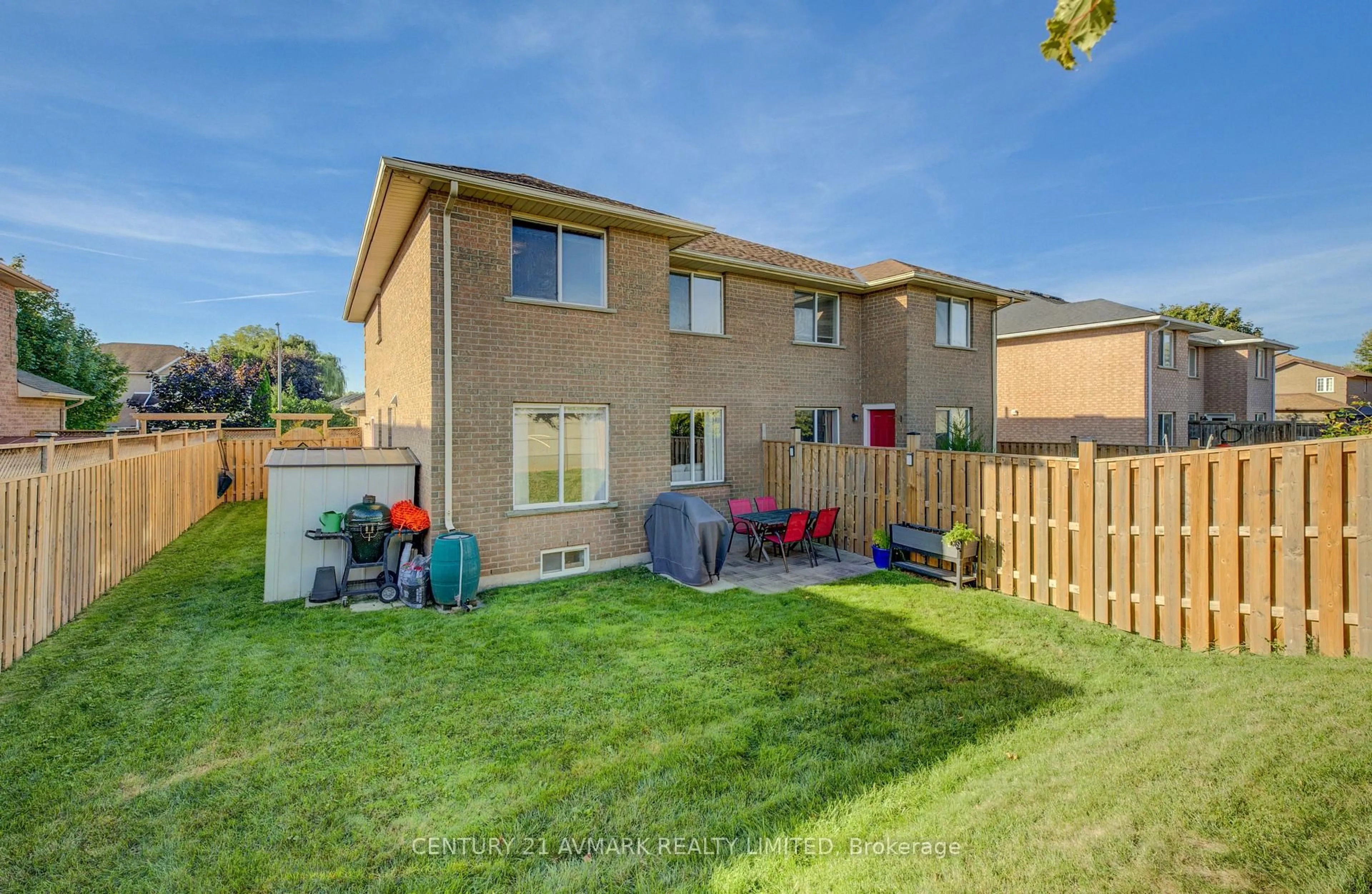 Patio, street for 4893 NORTHGATE Cres, Lincoln Ontario L3J 0E6