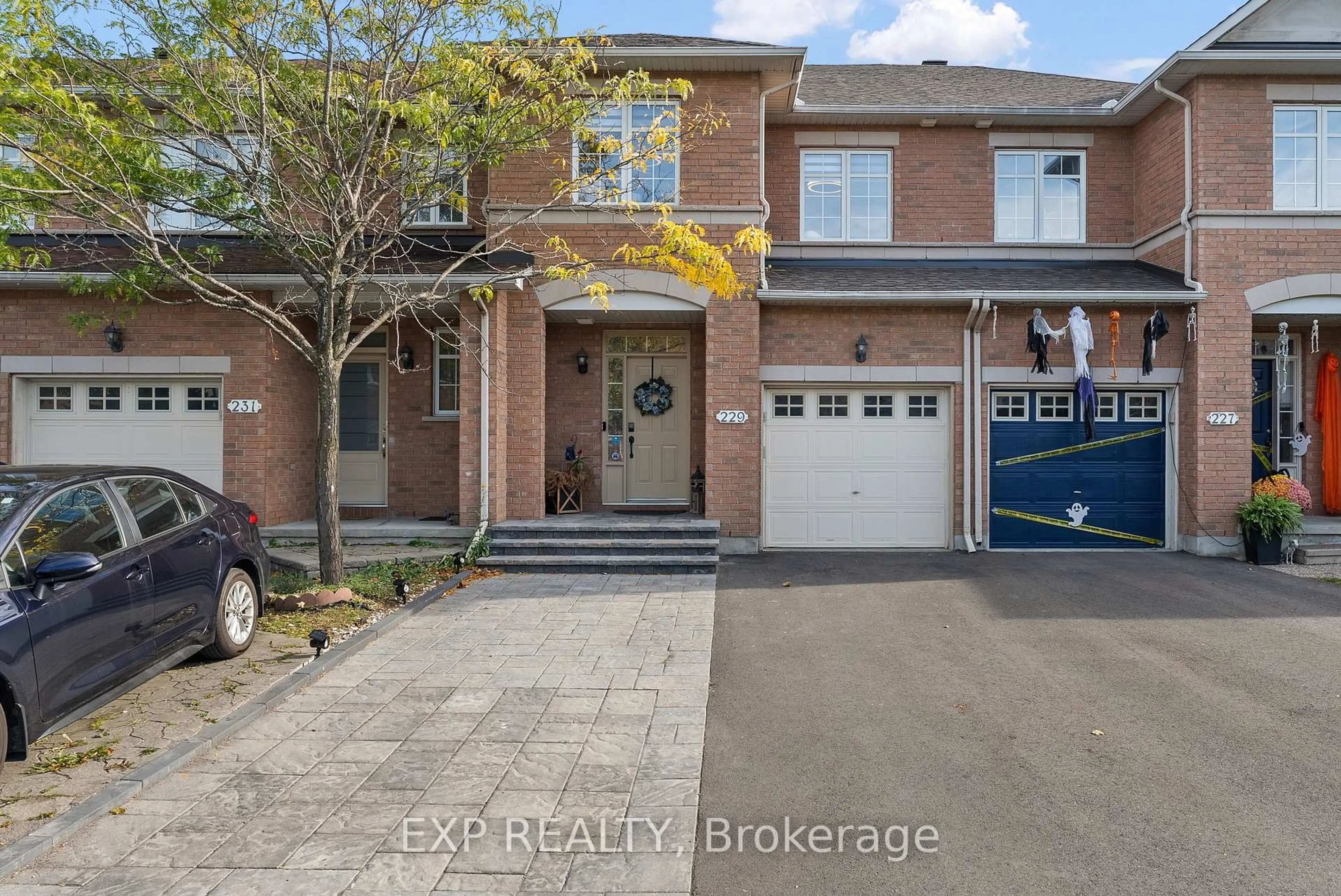 Home with brick exterior material, street for 229 Duntroon Circ, Ottawa Ontario K1T 4C9