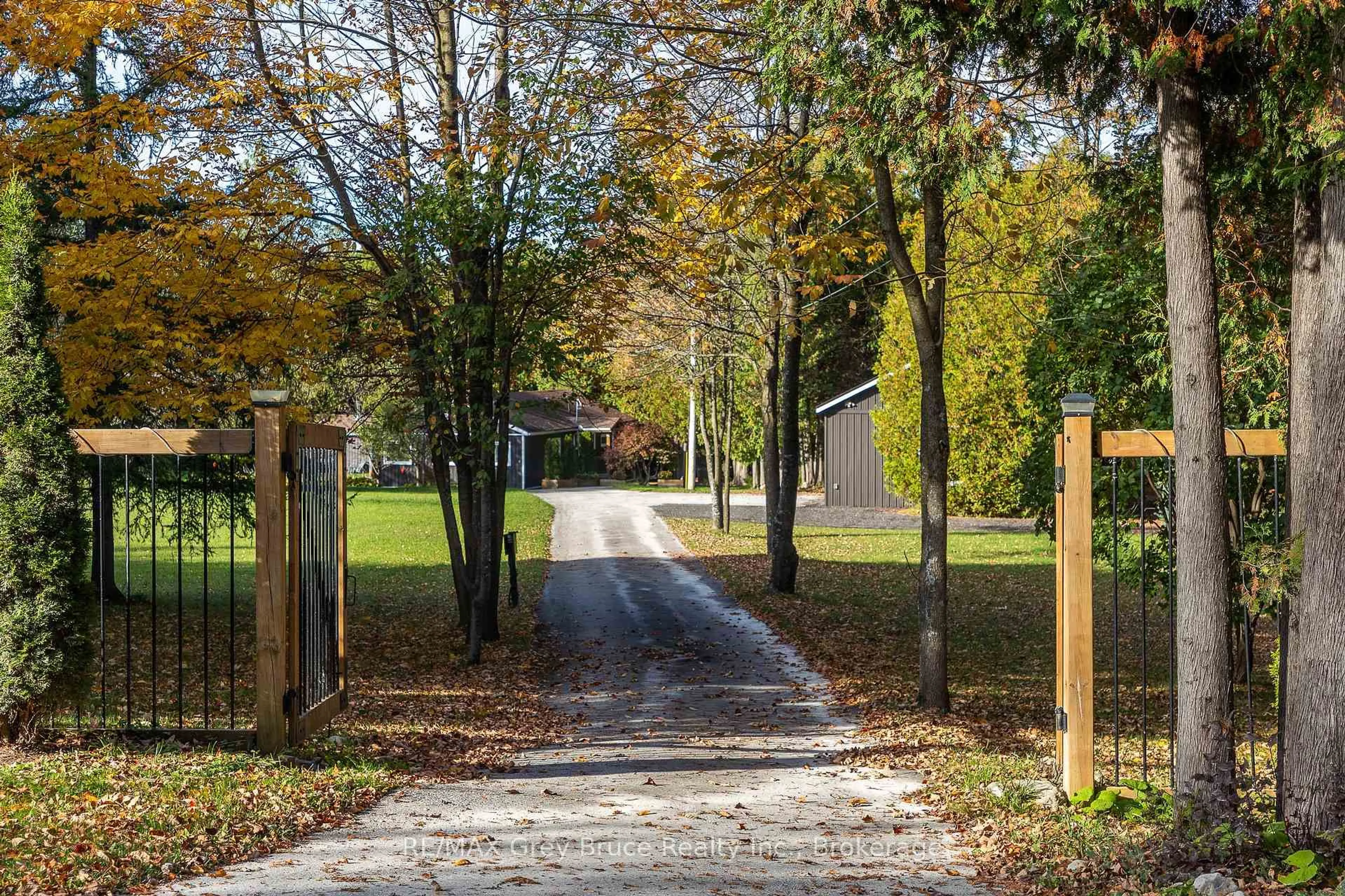 Unknown for 495204 Traverston Rd, West Grey Ontario N0C 1H0