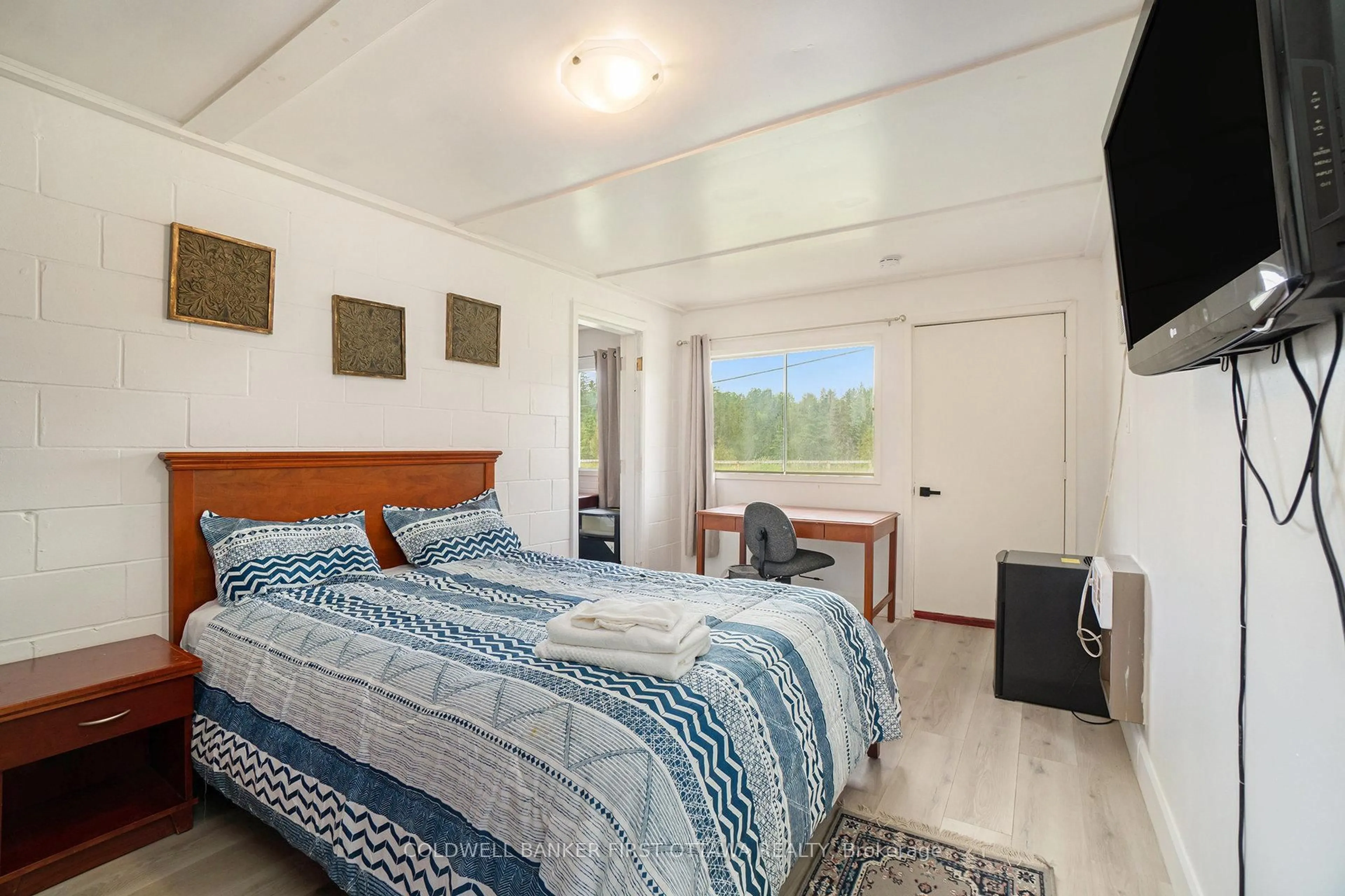 Bedroom with bed, unknown for 9628 HWY 509, Ompah Ontario K0H 2J0