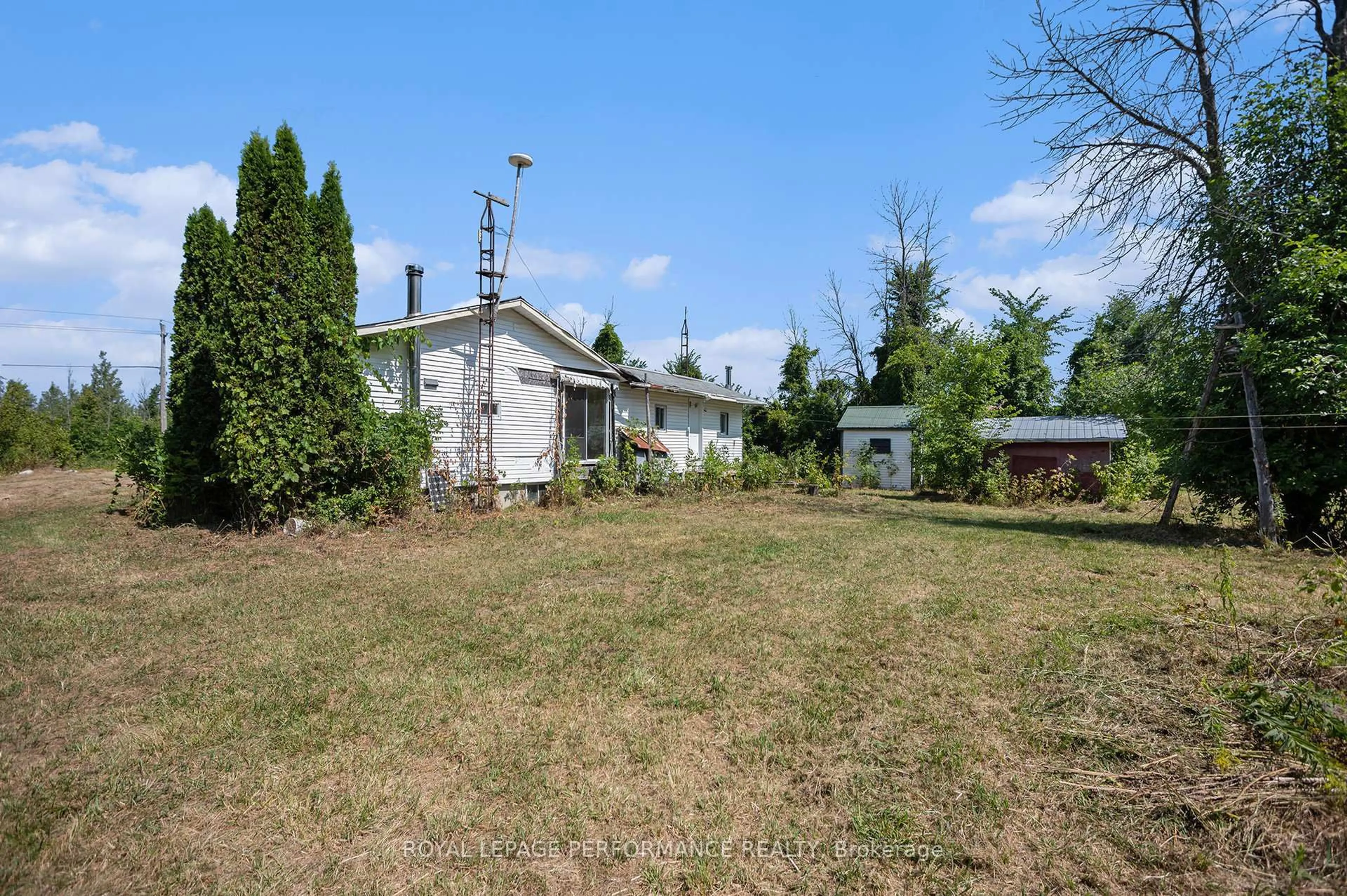 A pic from outside/outdoor area/front of a property/back of a property/a pic from drone, building for 3796 County Rd 12 Rd, South Stormont Ontario K0C 1V0