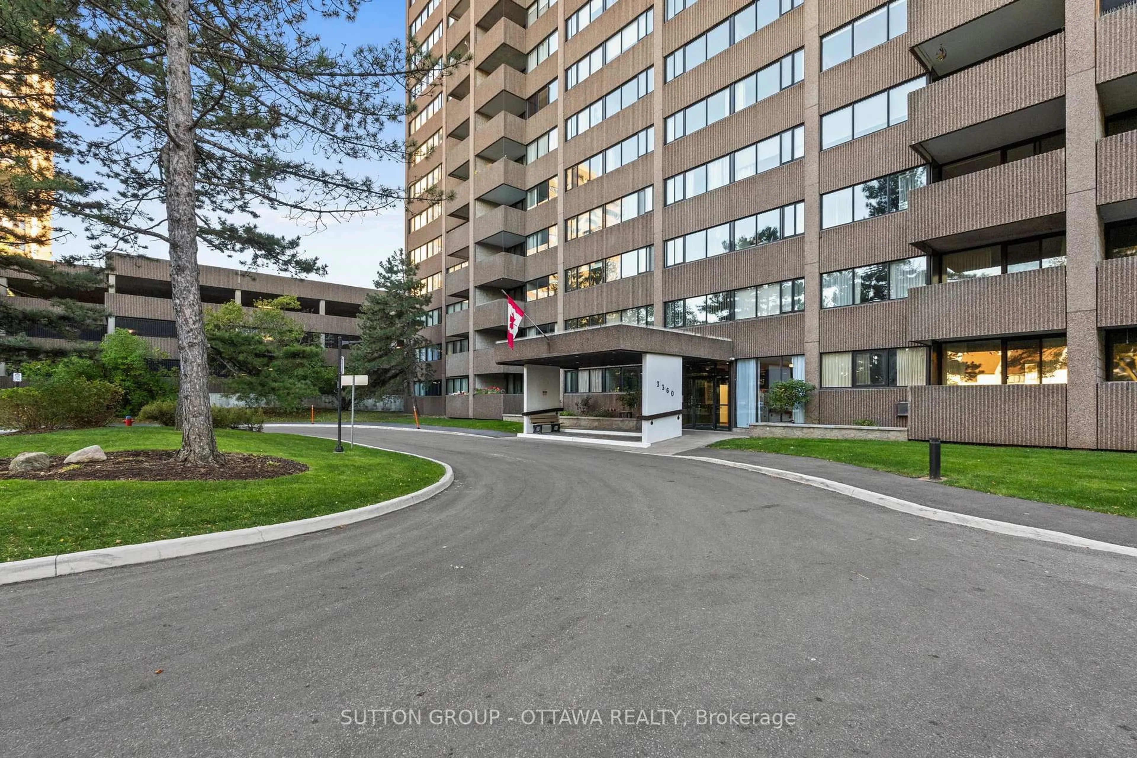 Unknown for 3360 Southgate Rd, Ottawa Ontario K1V 9A6