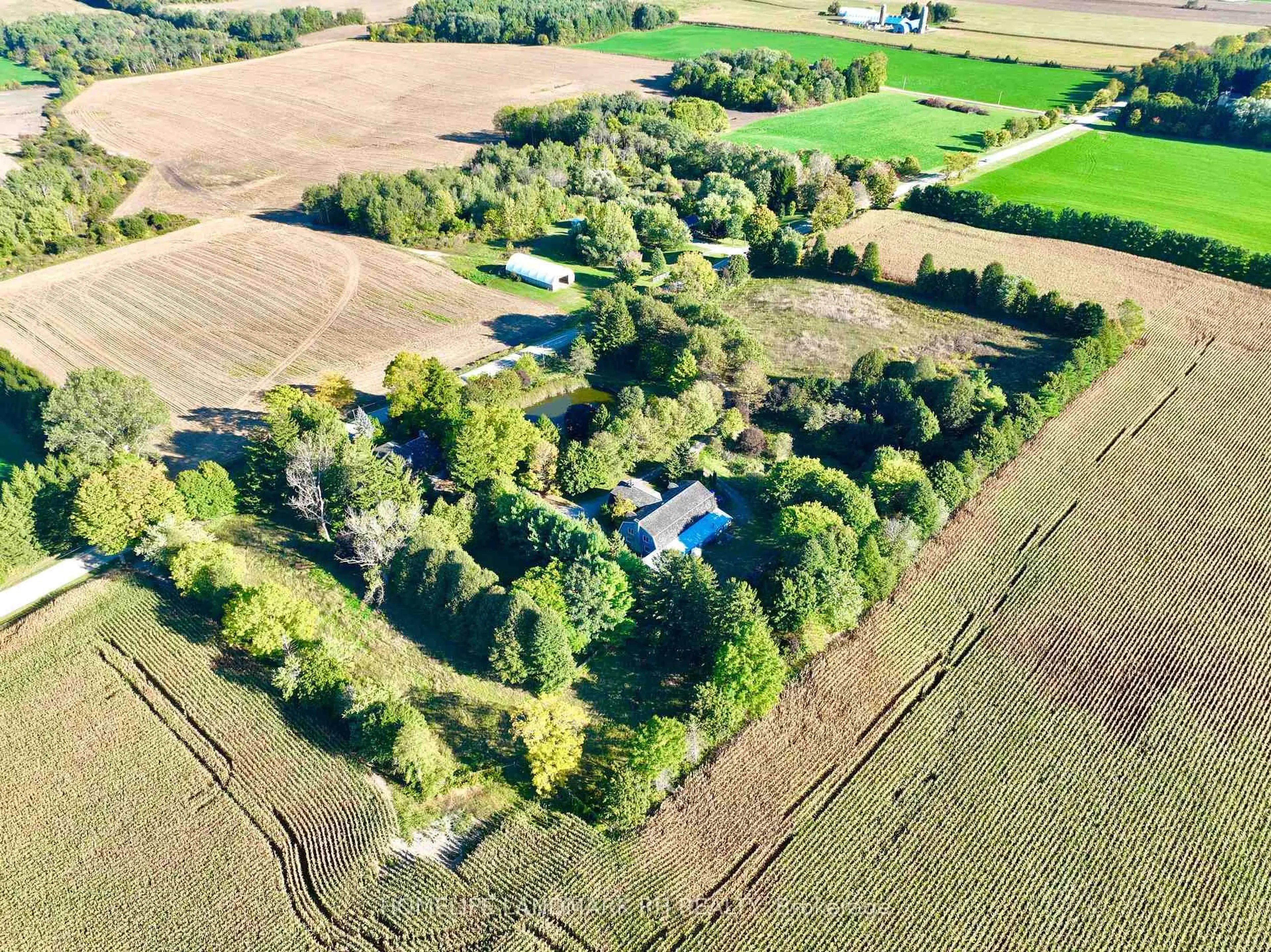 A pic from outside/outdoor area/front of a property/back of a property/a pic from drone, building for 496217 10th Line, East Zorra-Tavistock Ontario N0B 2R0
