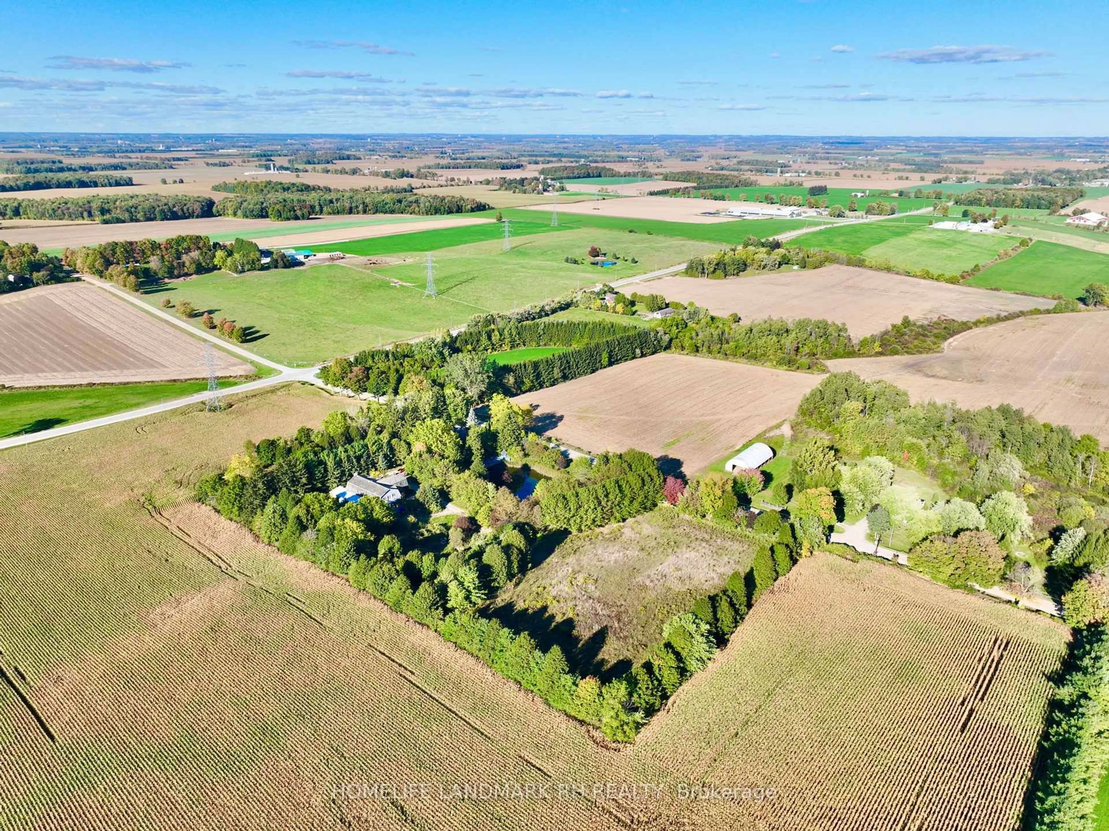 A pic from outside/outdoor area/front of a property/back of a property/a pic from drone, unknown for 496217 10th Line, East Zorra-Tavistock Ontario N0B 2R0