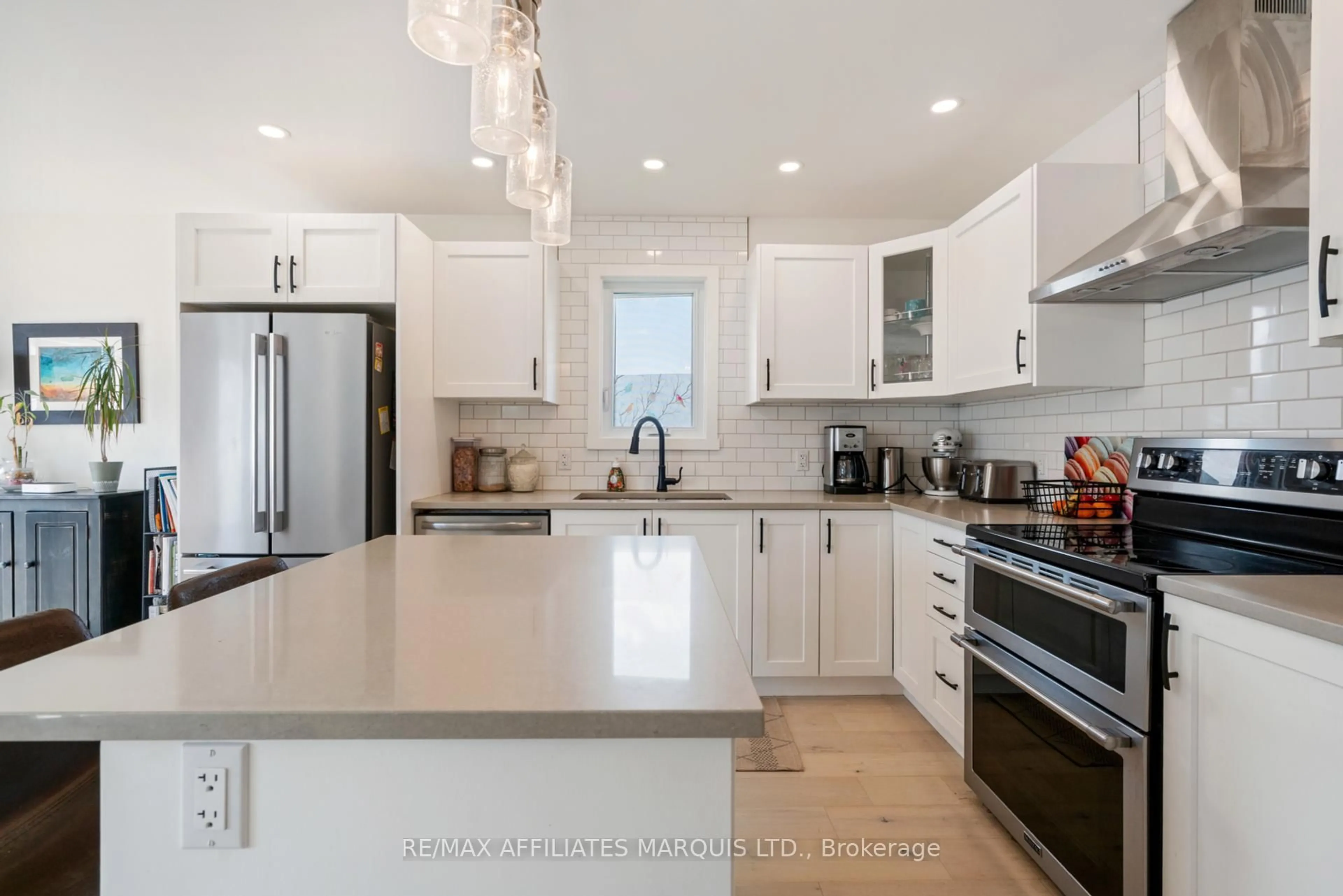 Open concept kitchen, ceramic/tile floor for 106 Bishop St, North Glengarry Ontario K0C 1A0