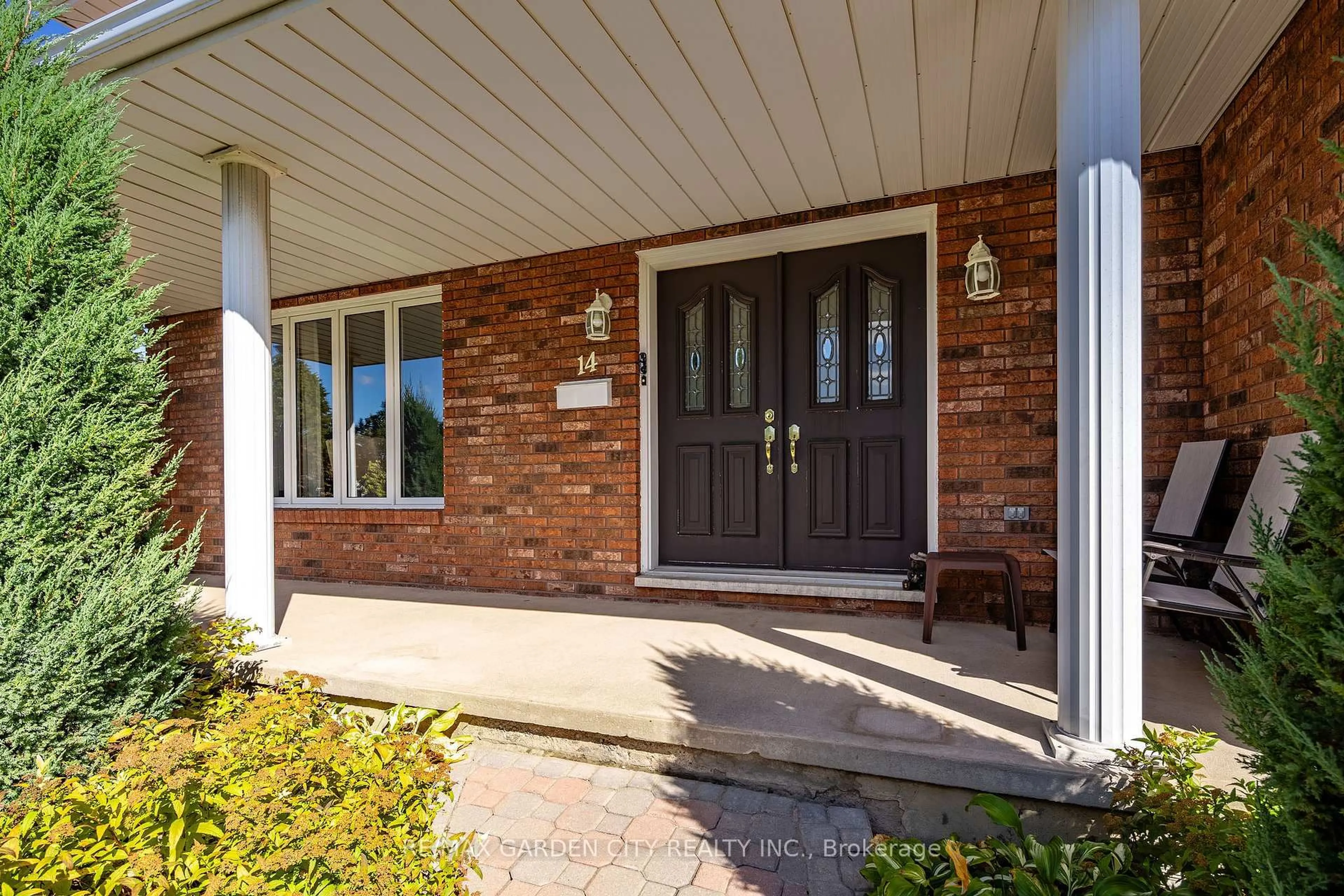Unknown for 14 Tupper Dr, Thorold Ontario L2V 4C7