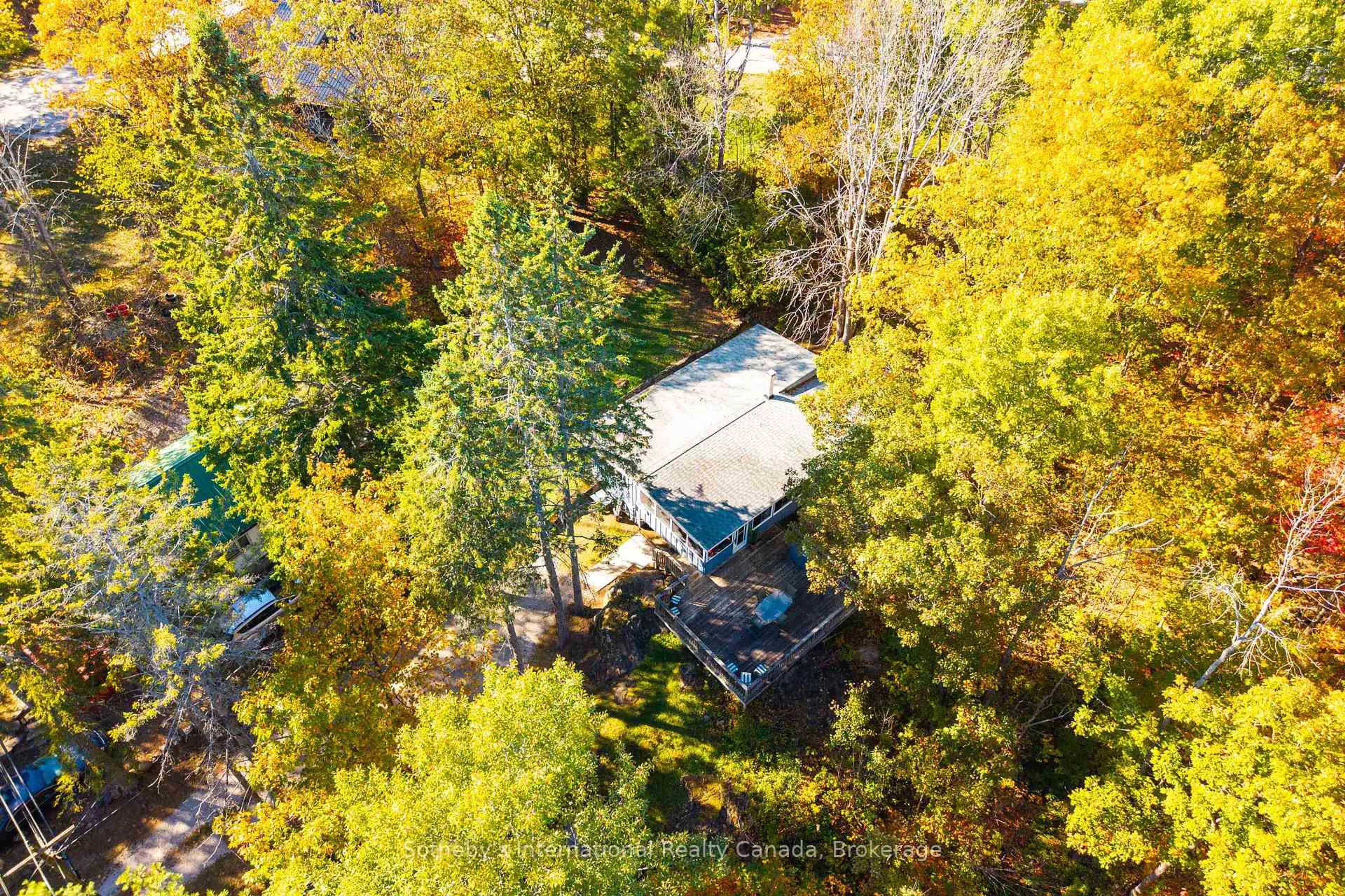 A pic from outside/outdoor area/front of a property/back of a property/a pic from drone, forest/trees view for 1161 North Kahshe Lake Rd, Gravenhurst Ontario P0E 1G0