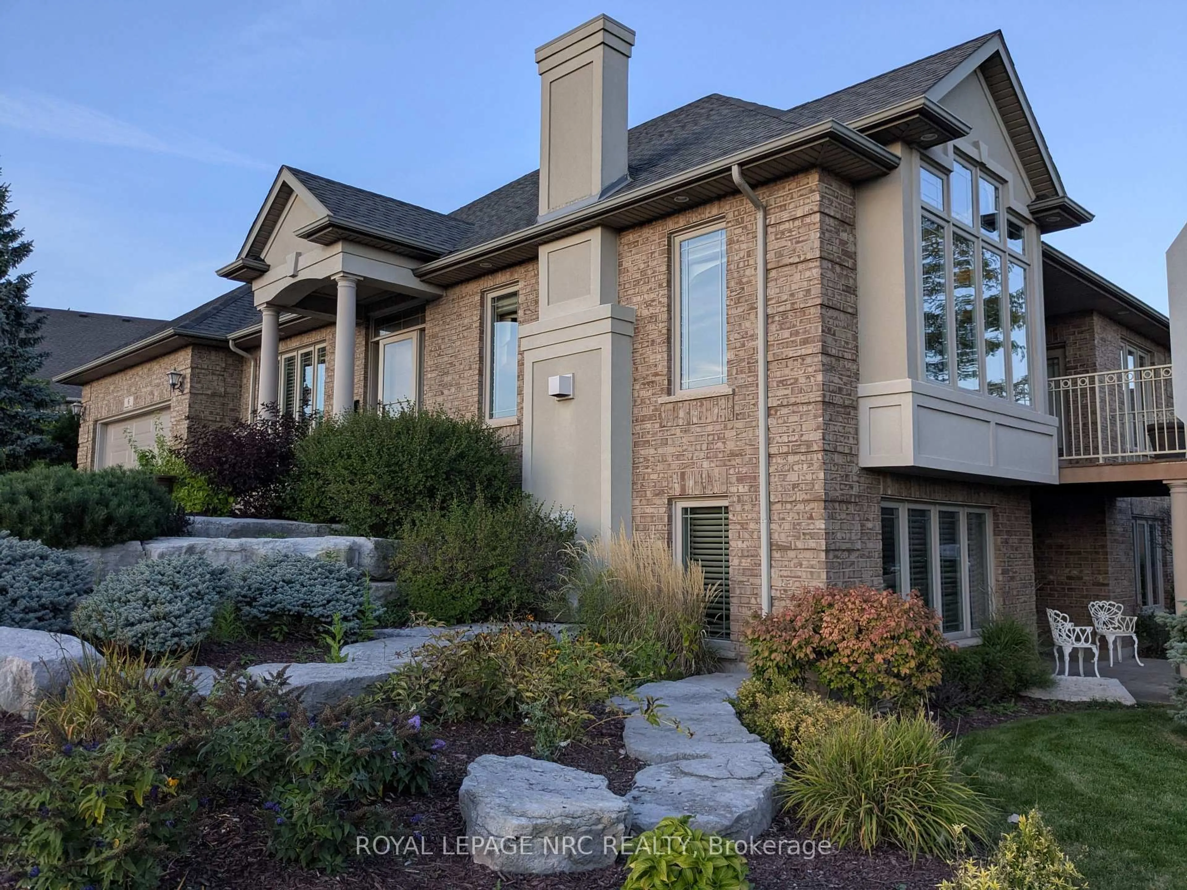 Home with brick exterior material, street for 6 Muirfield Tr, Welland Ontario L3B 6G7