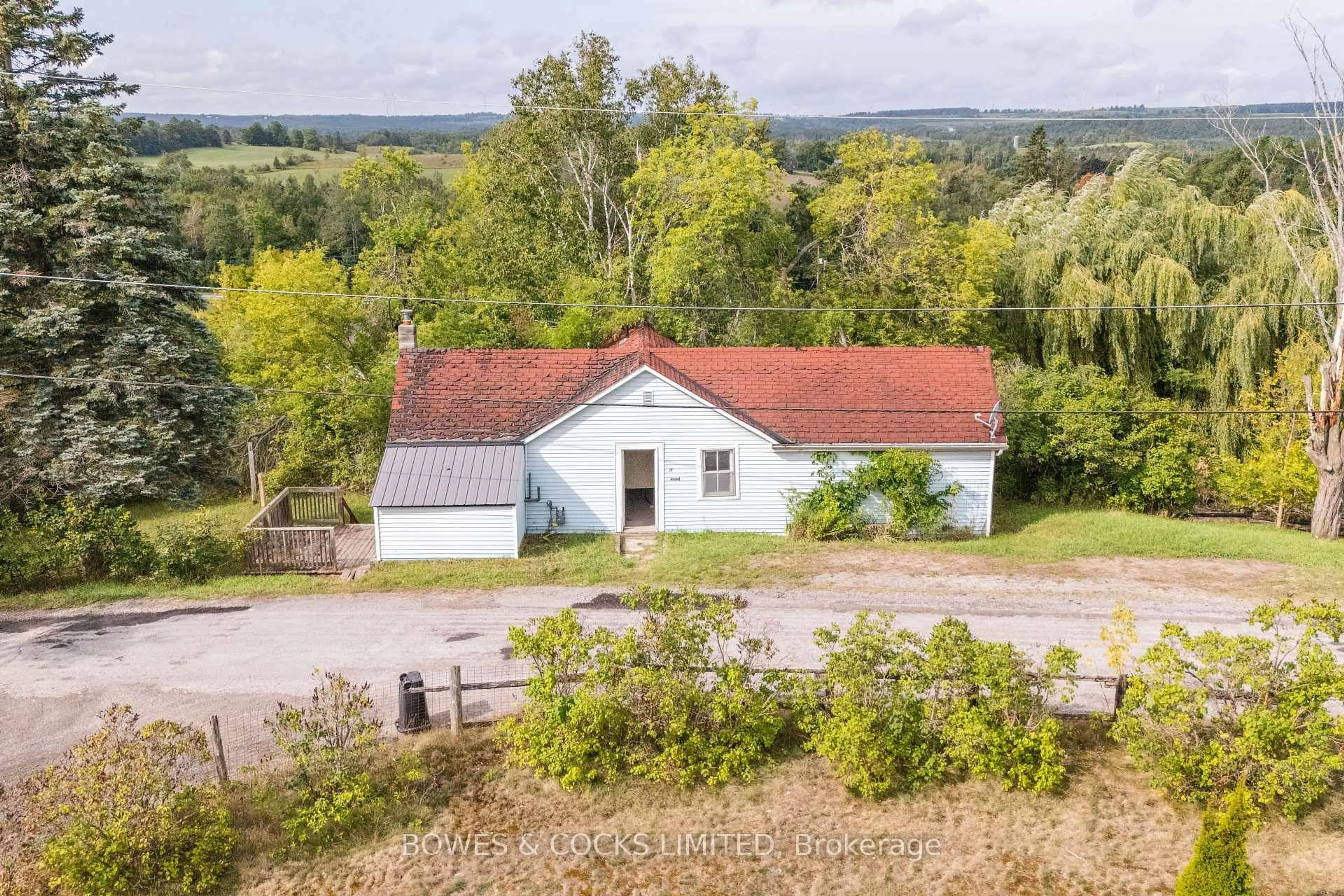 A pic from outside/outdoor area/front of a property/back of a property/a pic from drone, building for 19 Jakeman St, Kawartha Lakes Ontario L0A 1A0